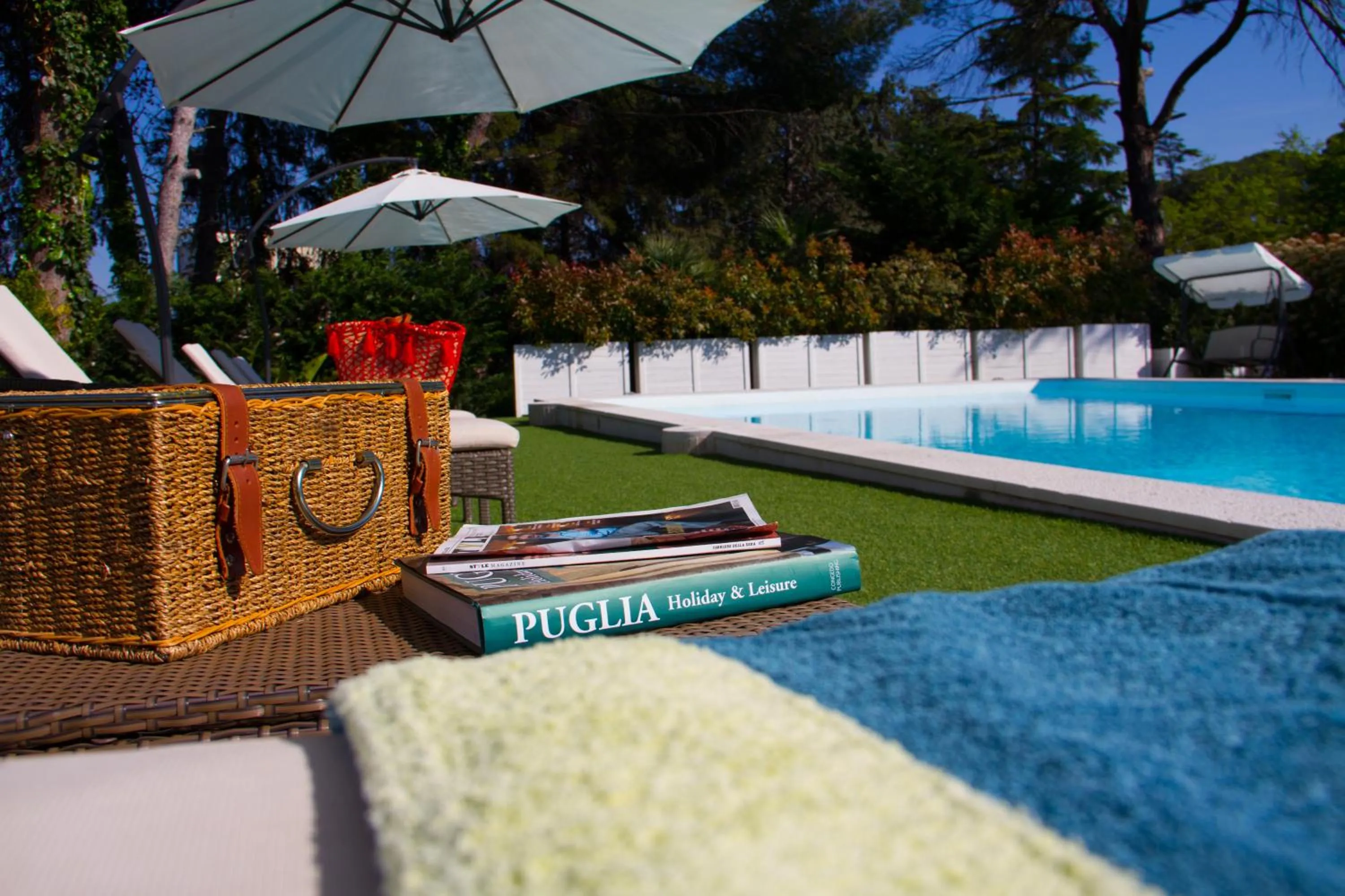 Swimming pool in Le Duchesse