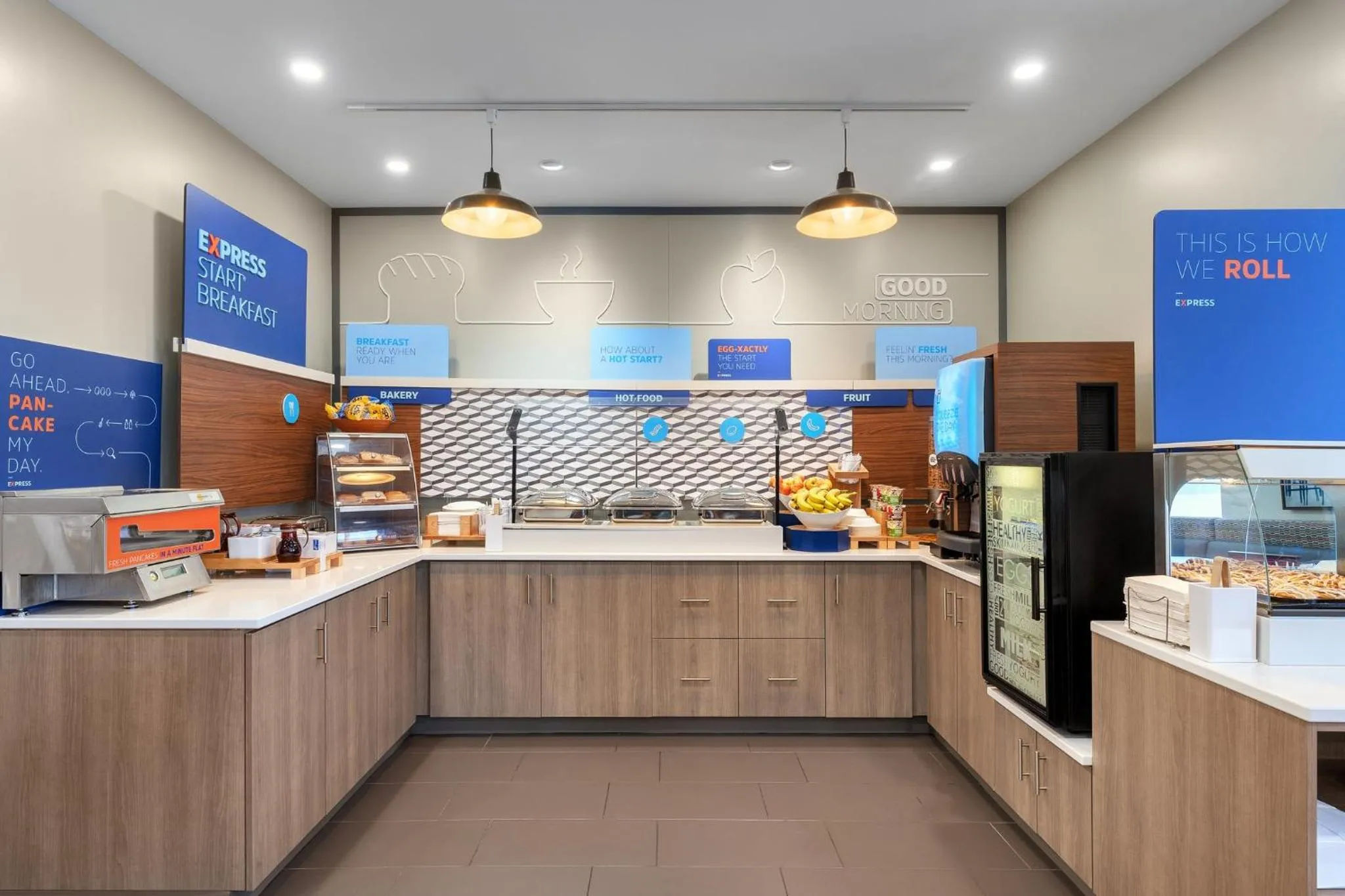 Breakfast in Holiday Inn Express Hotel & Suites Coralville by IHG