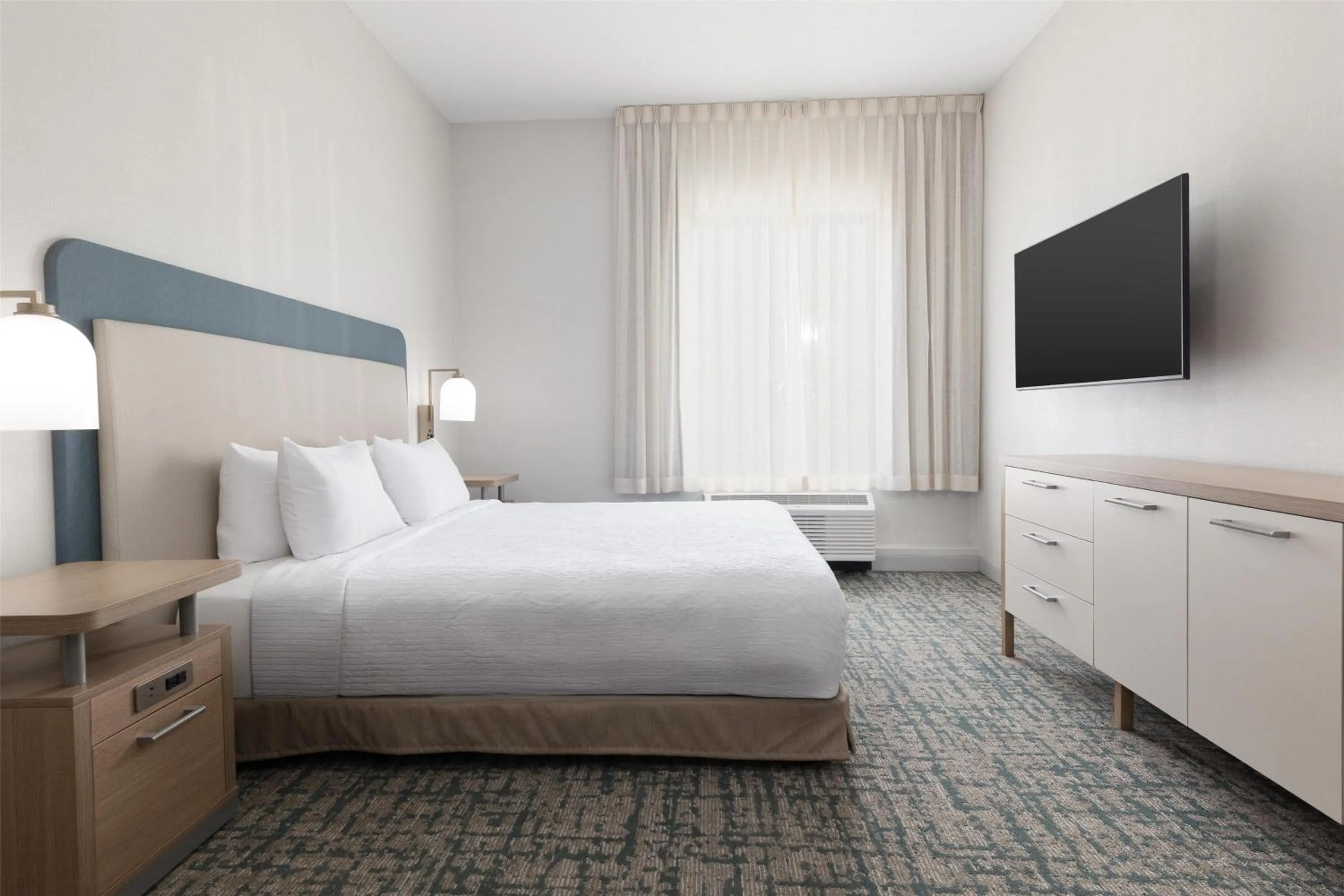 Bed in Homewood Suites by Hilton Baltimore - Arundel Mills