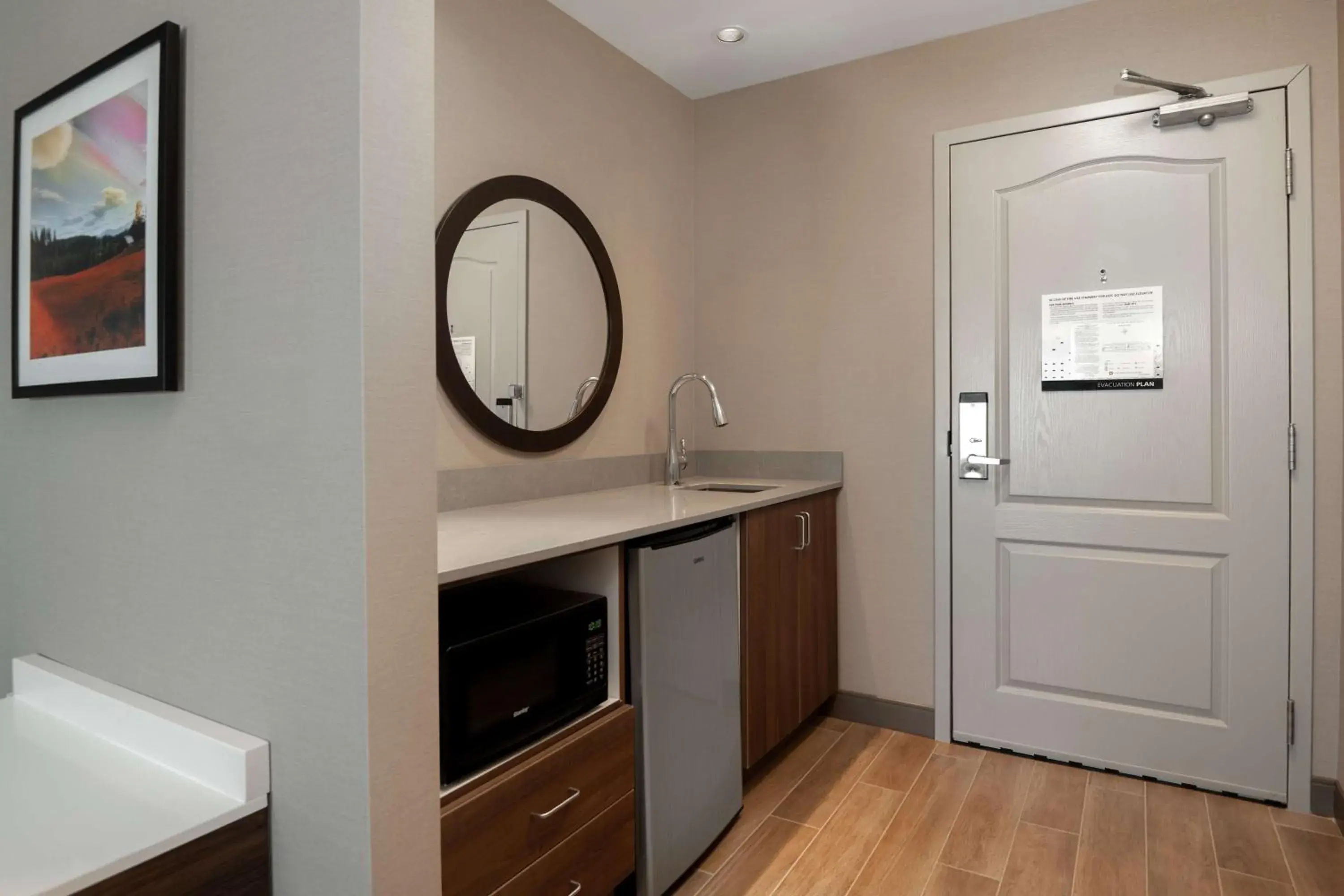 Photo of the whole room in Hampton Inn & Suites Billings West I-90 Photo of the whole room in Hampton Inn & Suites Billings West I-90