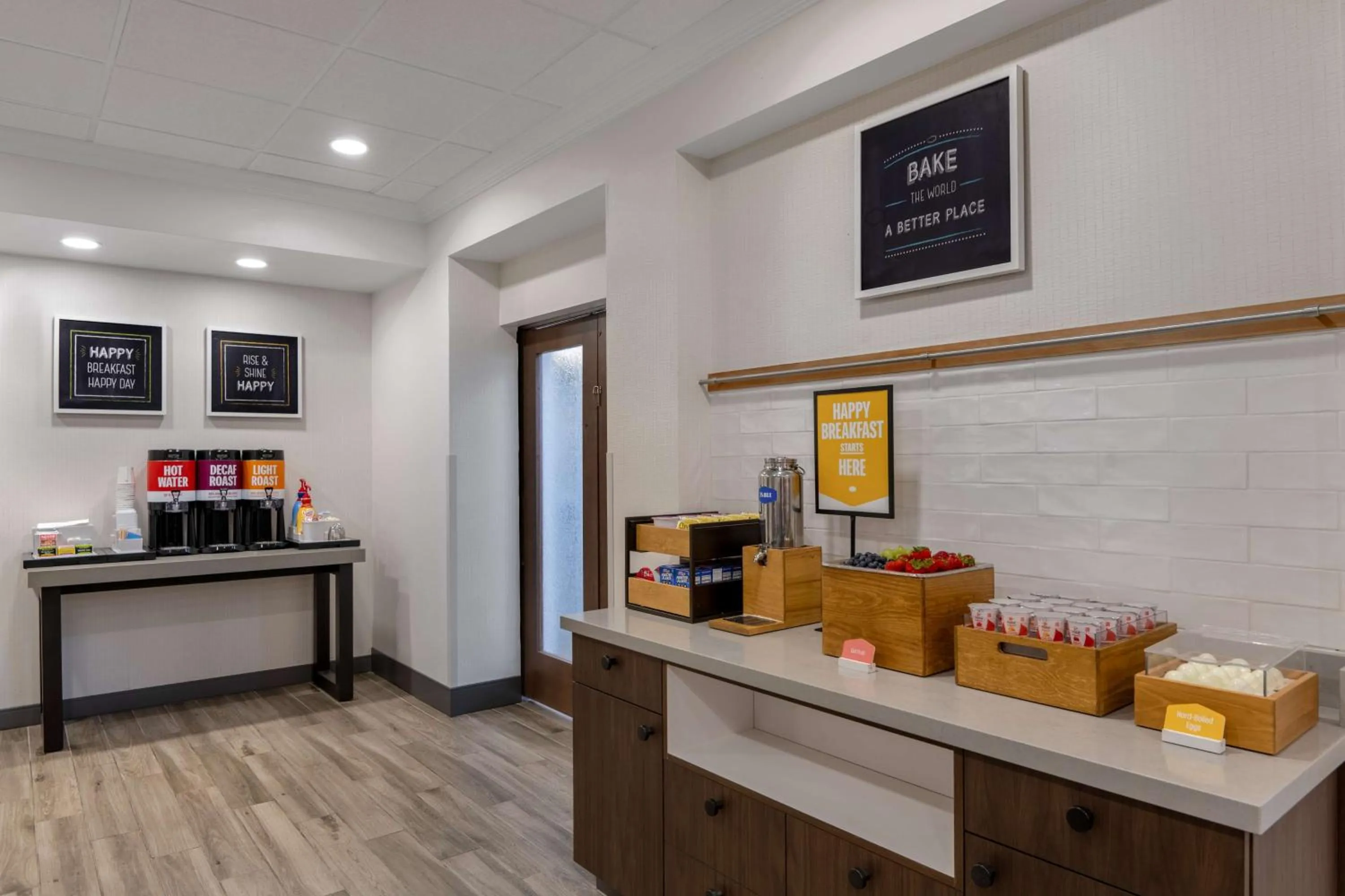 Breakfast in Hampton Inn & Suites Billings West I-90