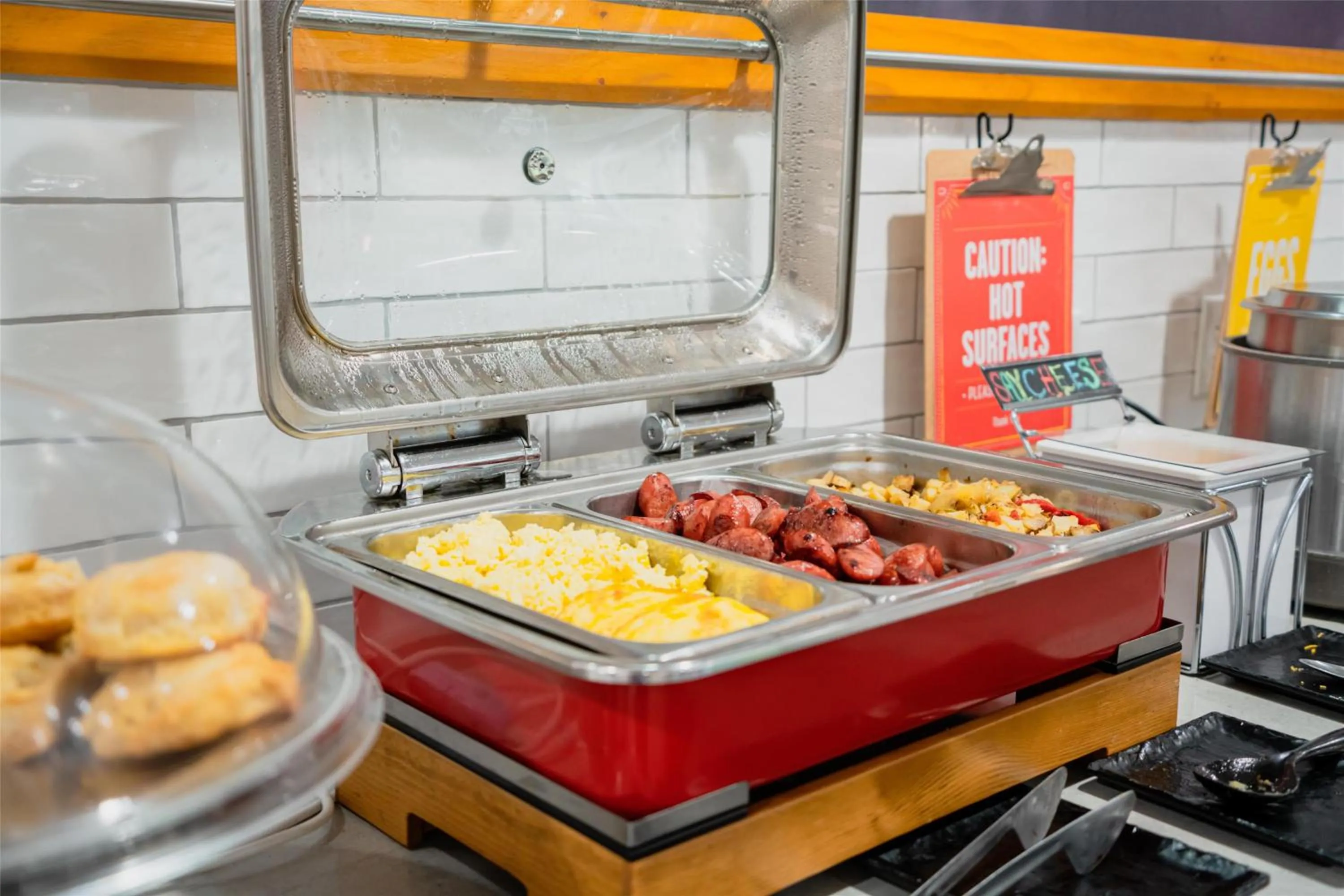 Breakfast in Hampton Inn Gonzales