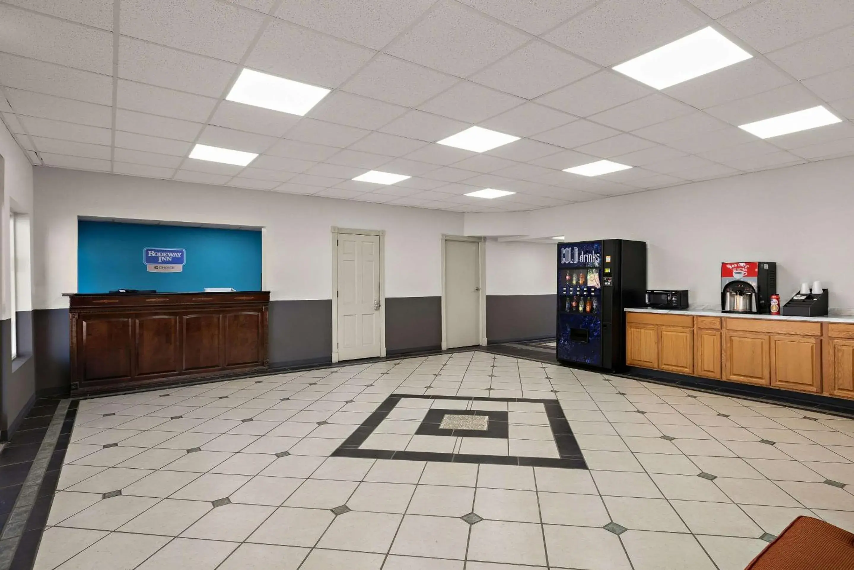 Lobby or reception in Rodeway Inn Commerce Lobby or reception in Rodeway Inn Commerce