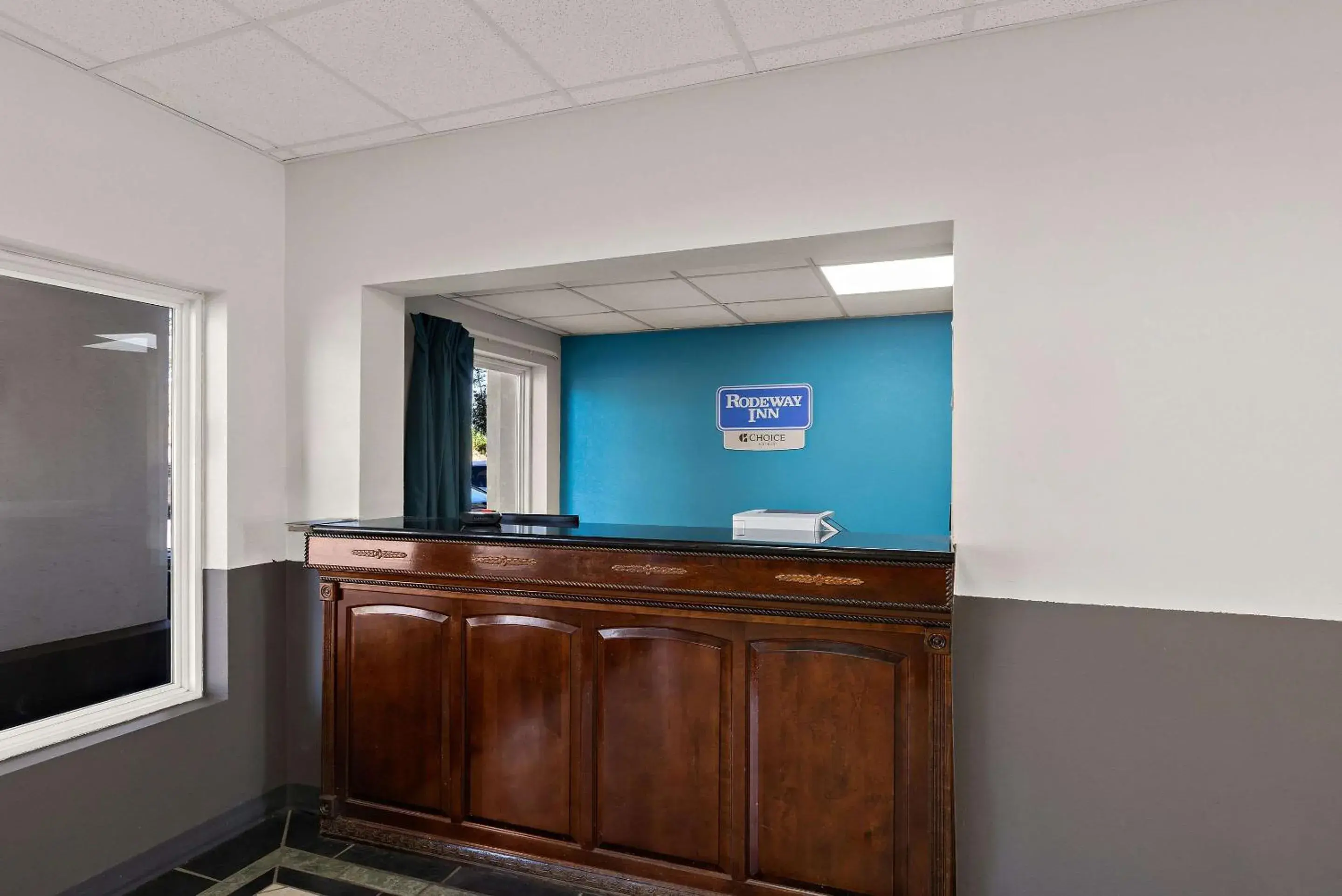 Lobby or reception in Rodeway Inn Commerce Lobby or reception in Rodeway Inn Commerce