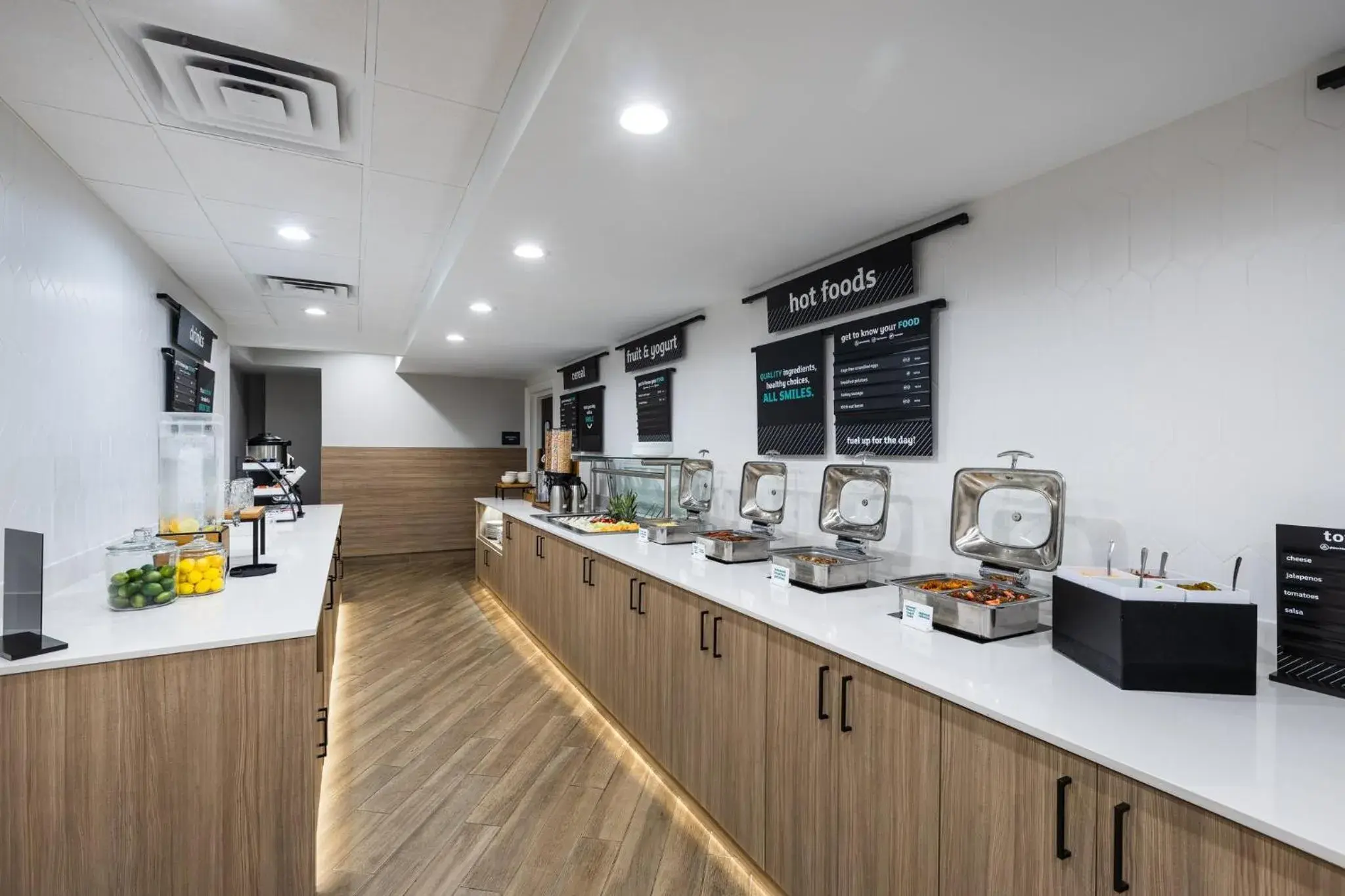 Breakfast in Holiday Inn Anderson by IHG Breakfast in Holiday Inn Anderson by IHG