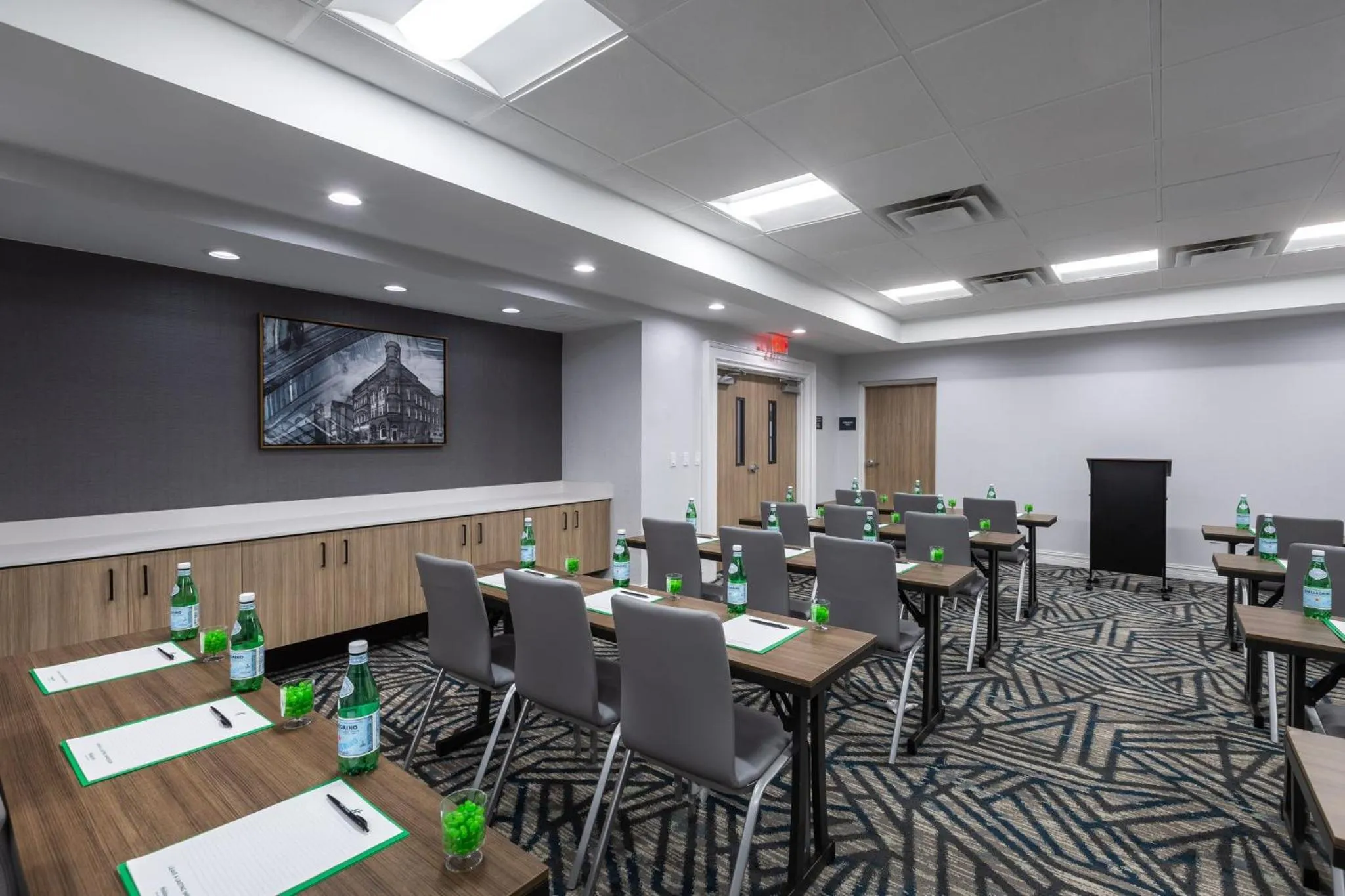 Meeting/conference room in Holiday Inn Anderson by IHG