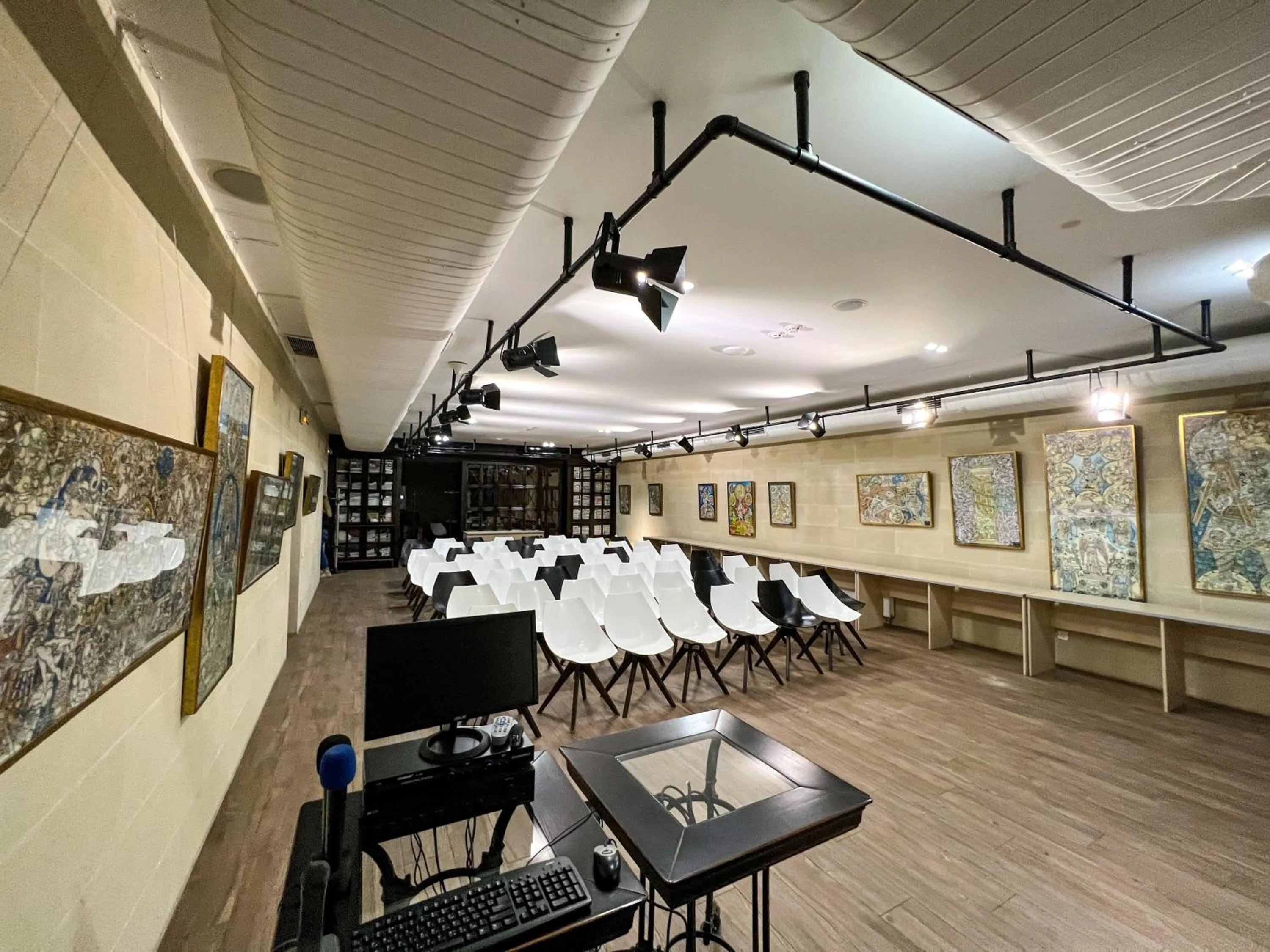 Meeting/conference room in Wall Street - Maestro