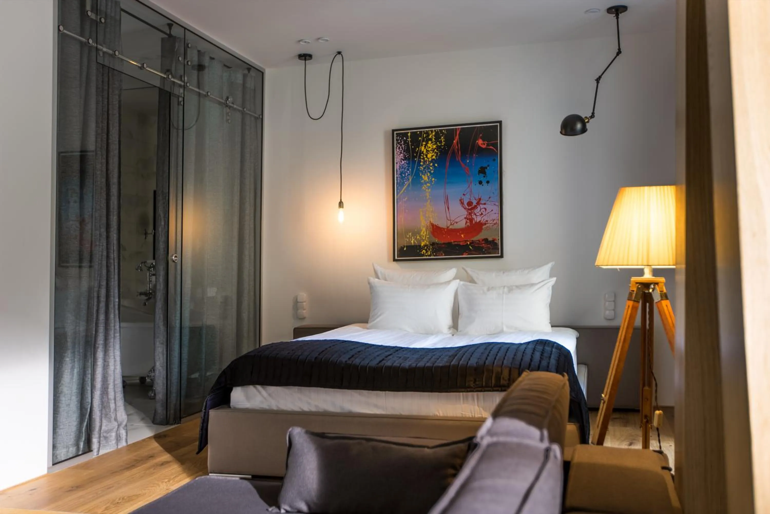 Bed in Wall Street - Maestro