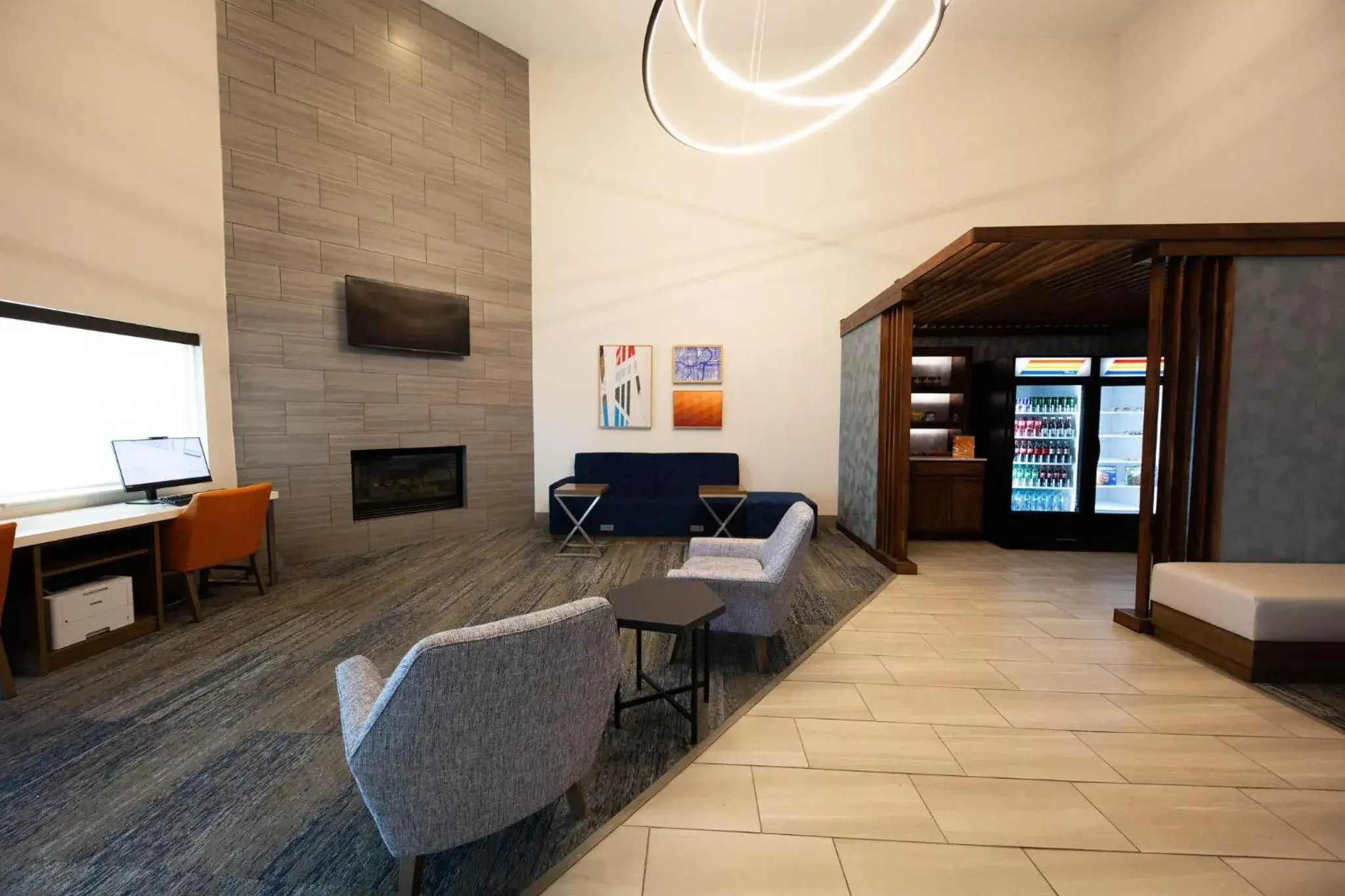 Property building in Holiday Inn Express - Canyon by IHG Property building in Holiday Inn Express - Canyon by IHG