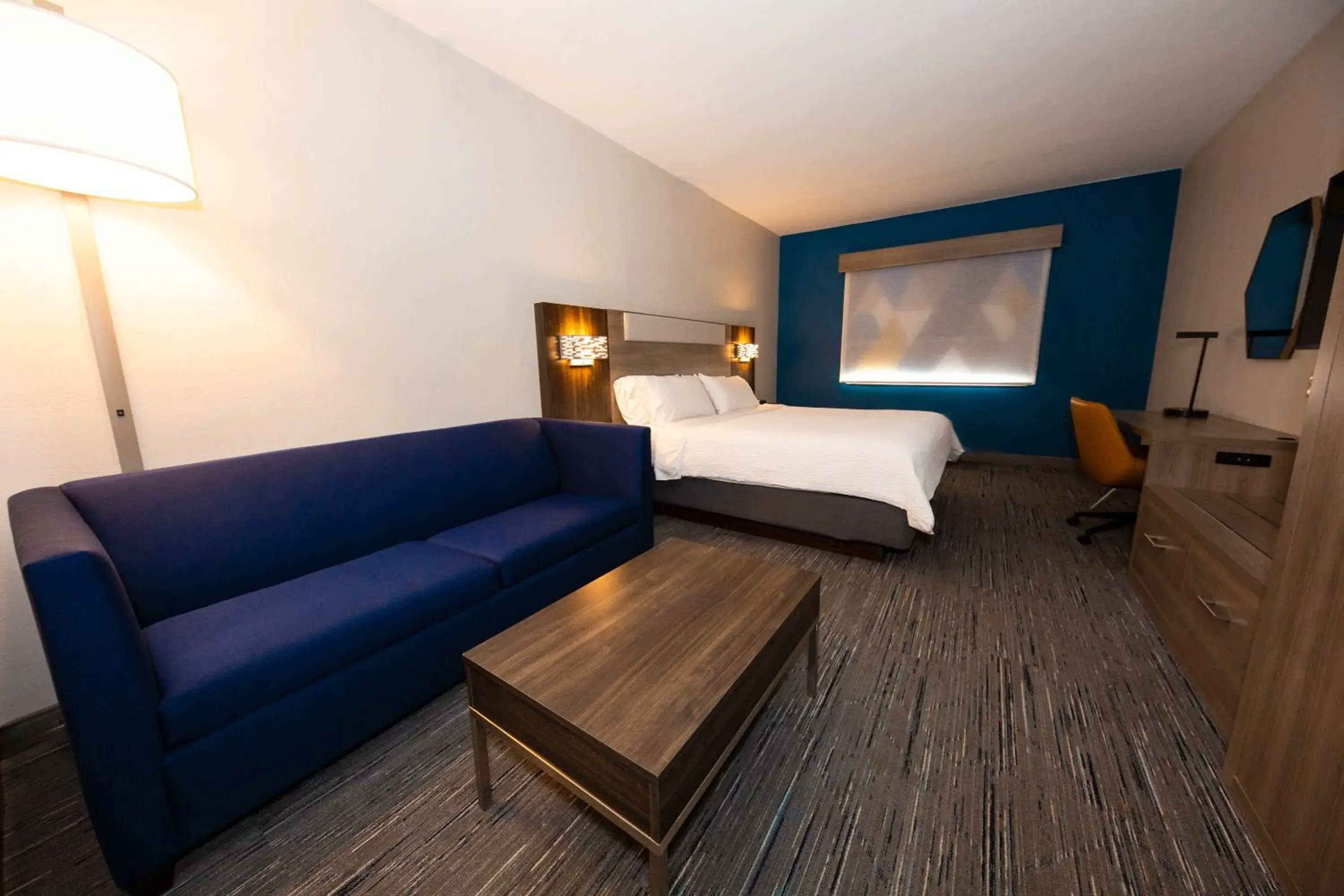Bed in Holiday Inn Express - Canyon by IHG Bed in Holiday Inn Express - Canyon by IHG