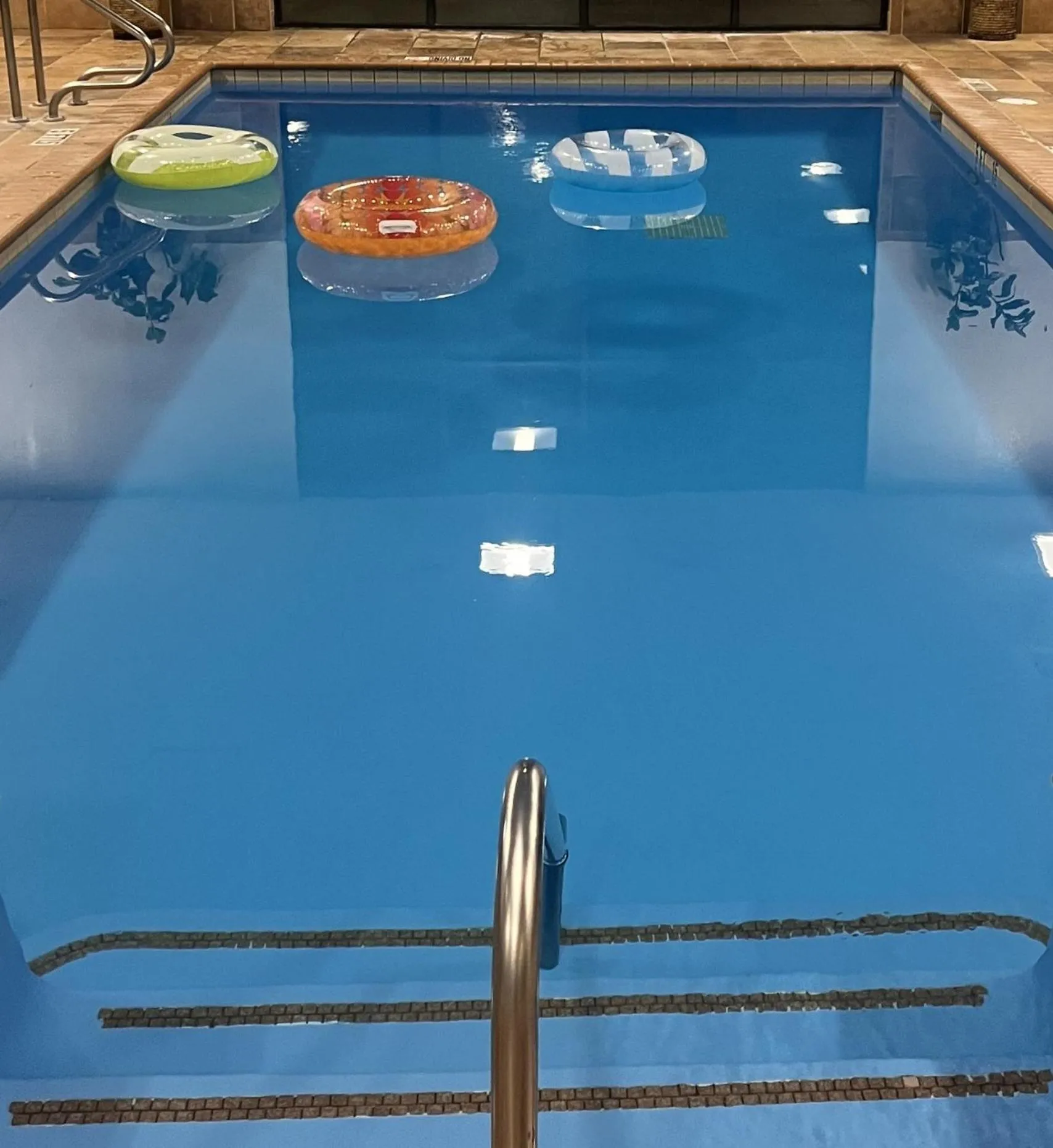 Swimming pool in Holiday Inn Hotel and Suites Beaumont-Plaza I-10 & Walden by IHG