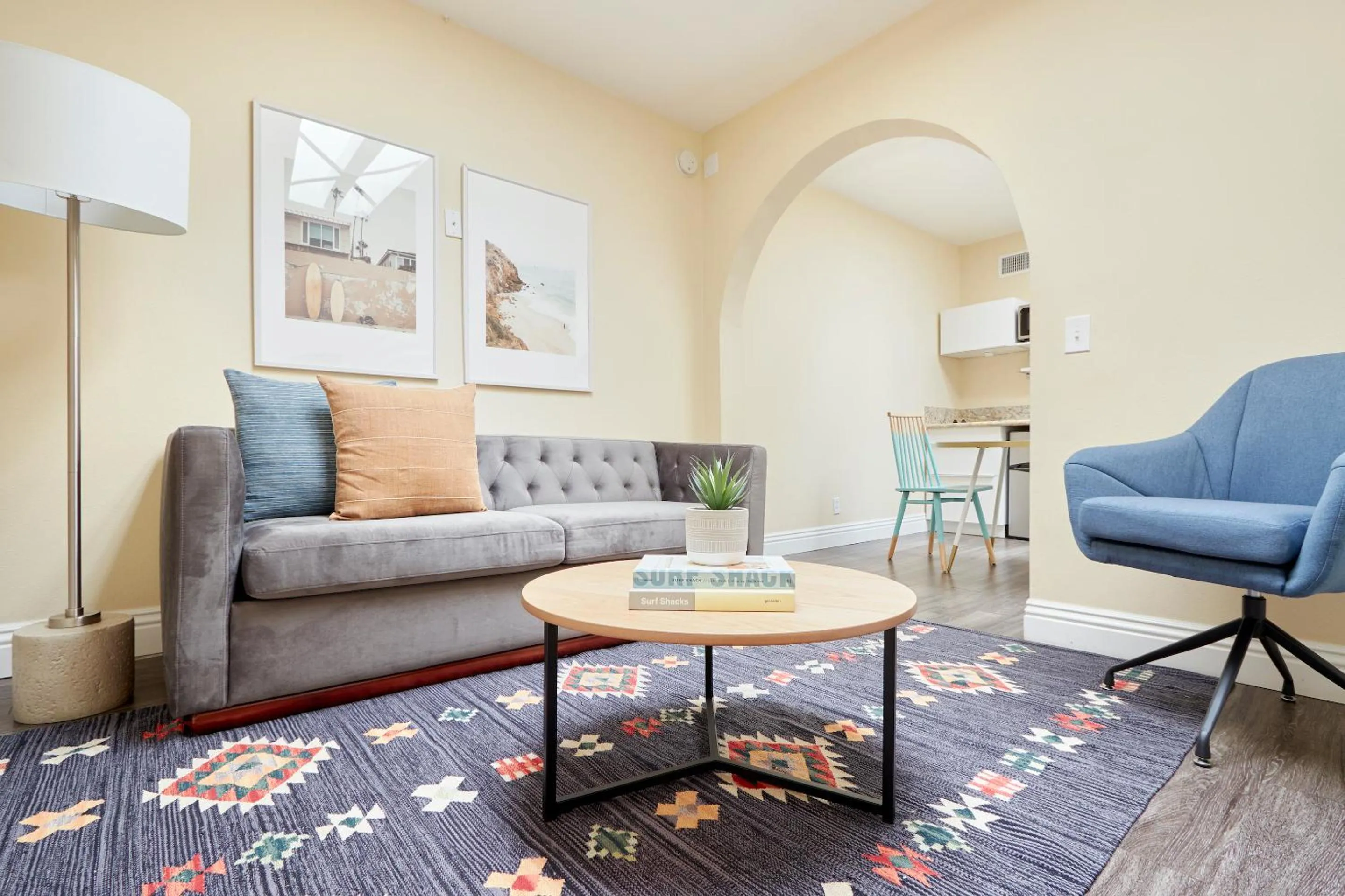 Living room in Sonder The Marin