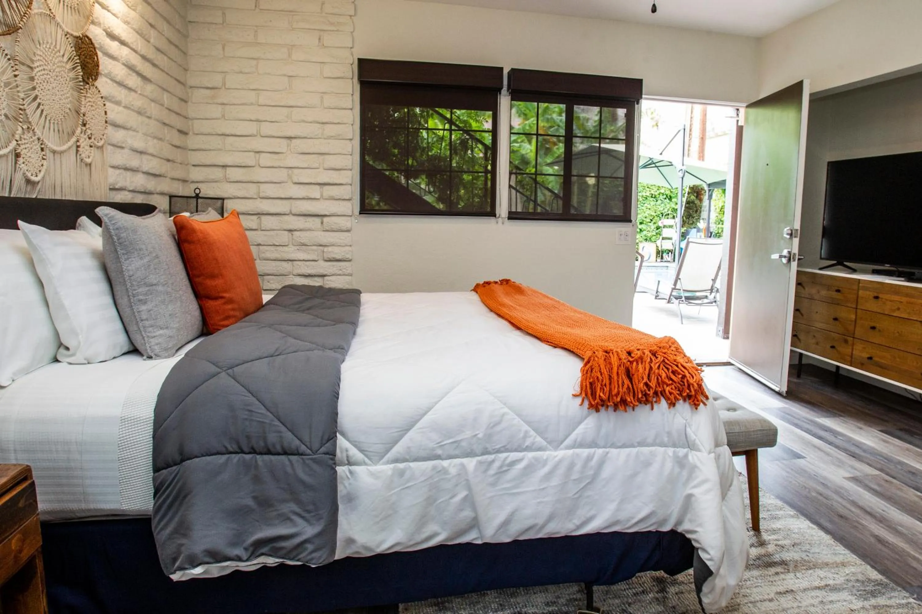 Bed in Hotel California