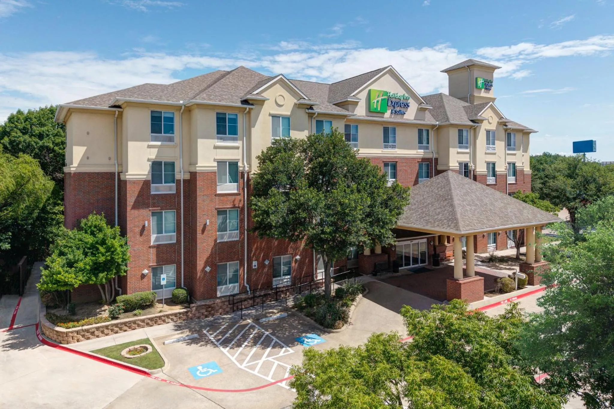 Property building in Holiday Inn Express Hotel & Suites Dallas - Grand Prairie I-20 by IHG