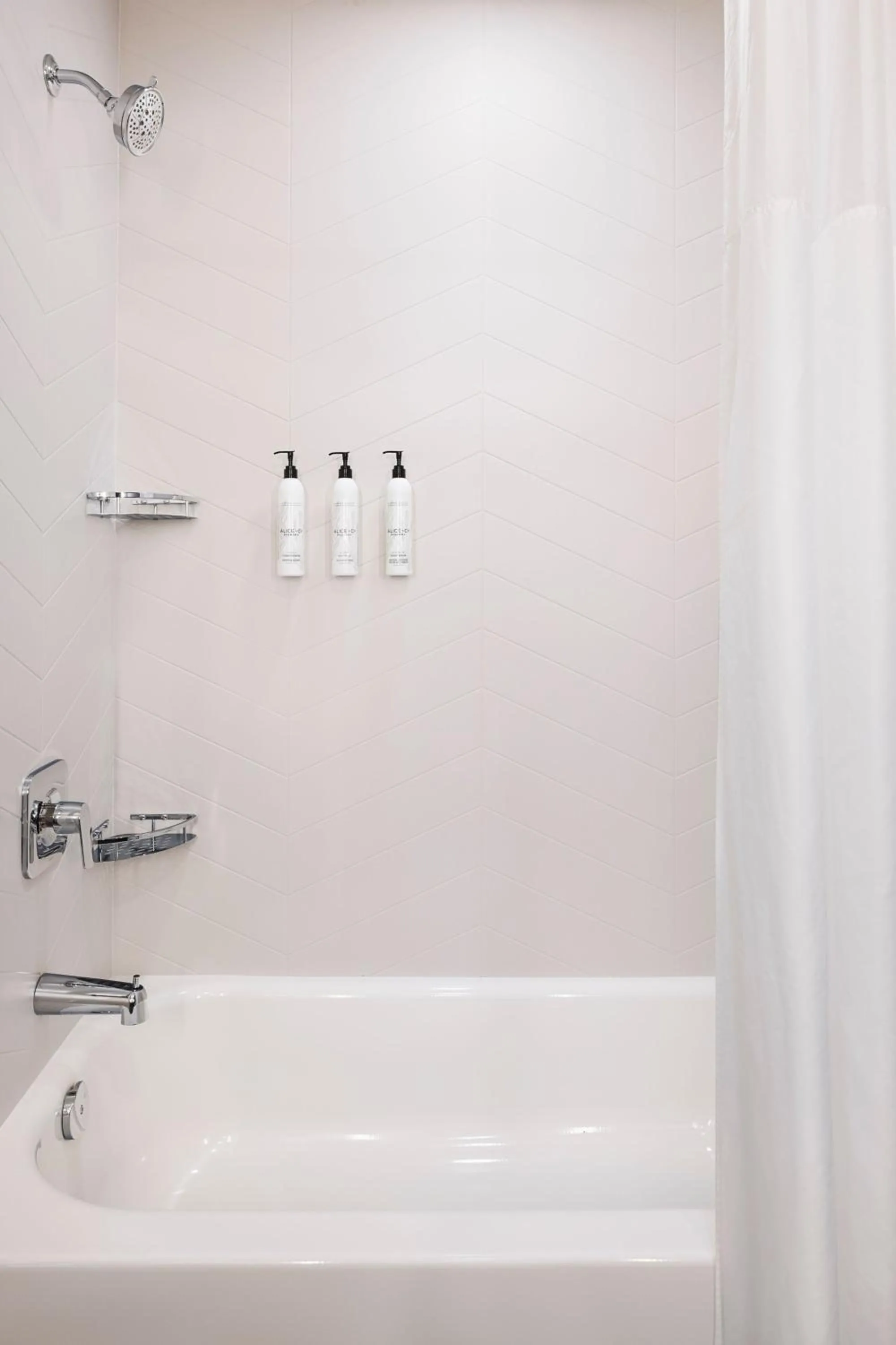 Bathroom in Fairfield Inn & Suites by Marriott West Kelowna