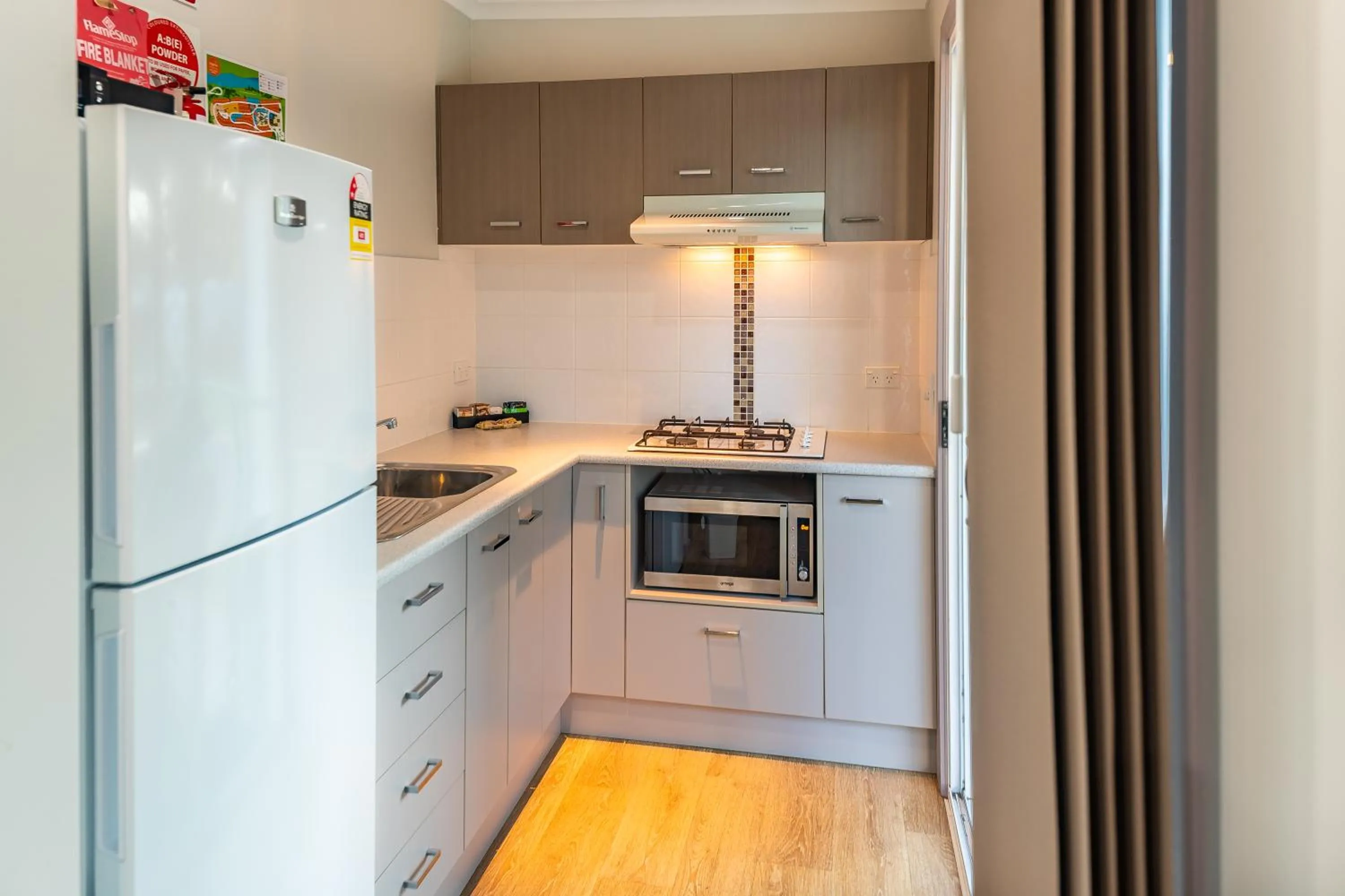 Kitchen or kitchenette in Ingenia Holidays South West Rocks