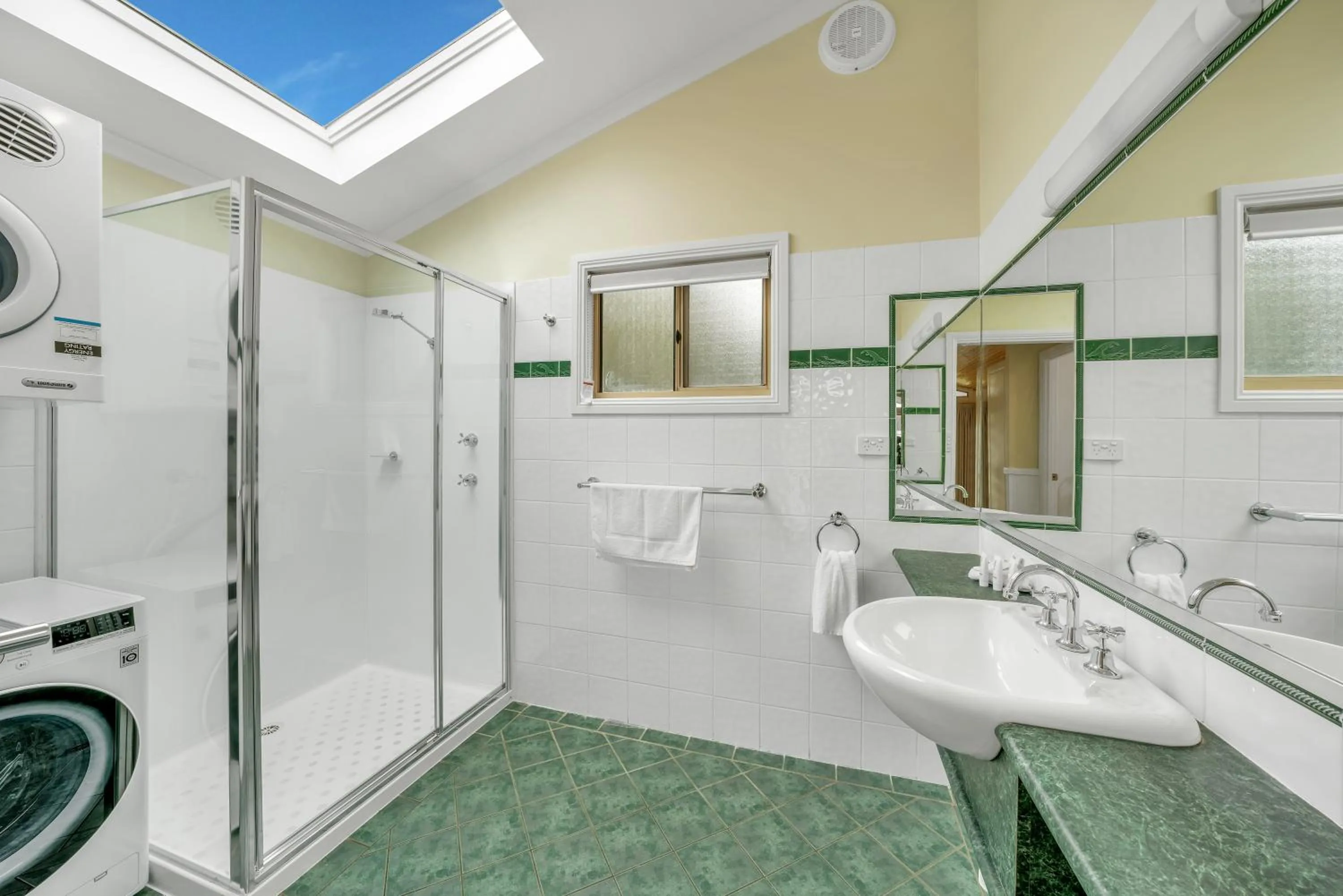 Bathroom in Ingenia Holidays South West Rocks