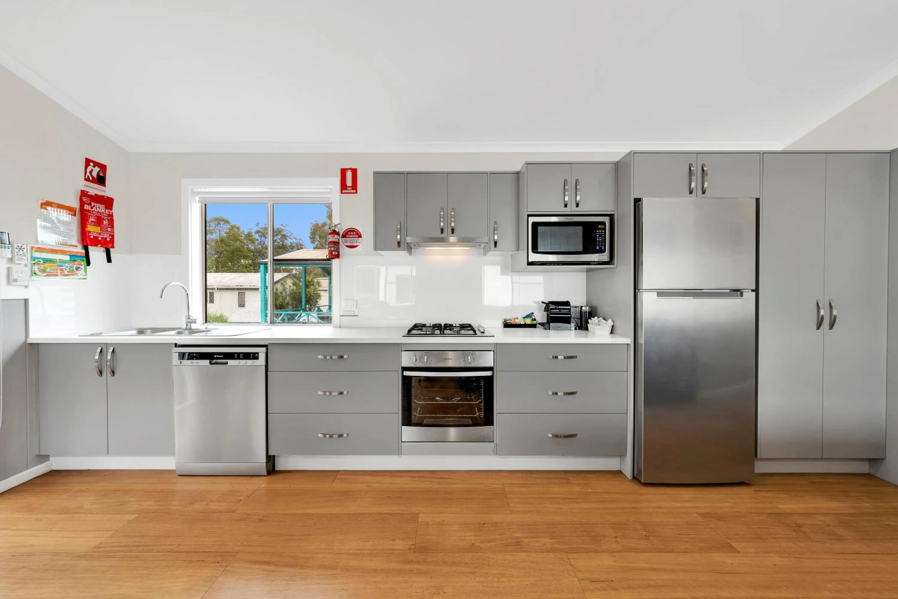 Kitchen or kitchenette in Ingenia Holidays South West Rocks