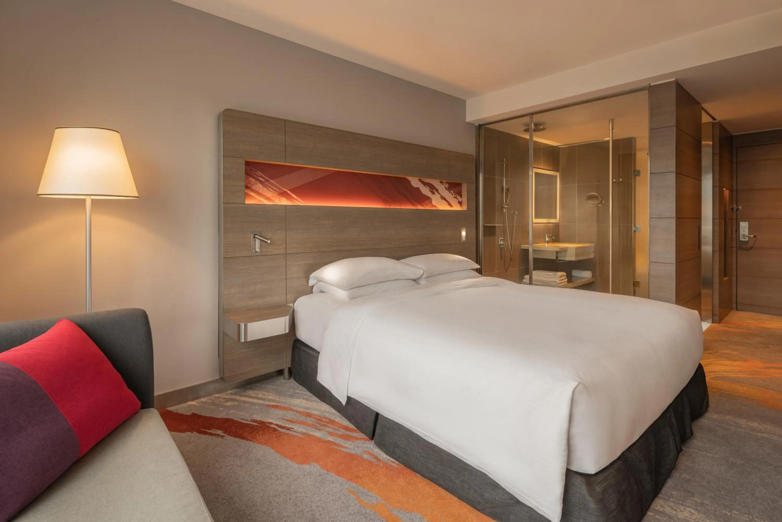 Photo of the whole room, Bed in Hyatt Regency Taoyuan International Airport