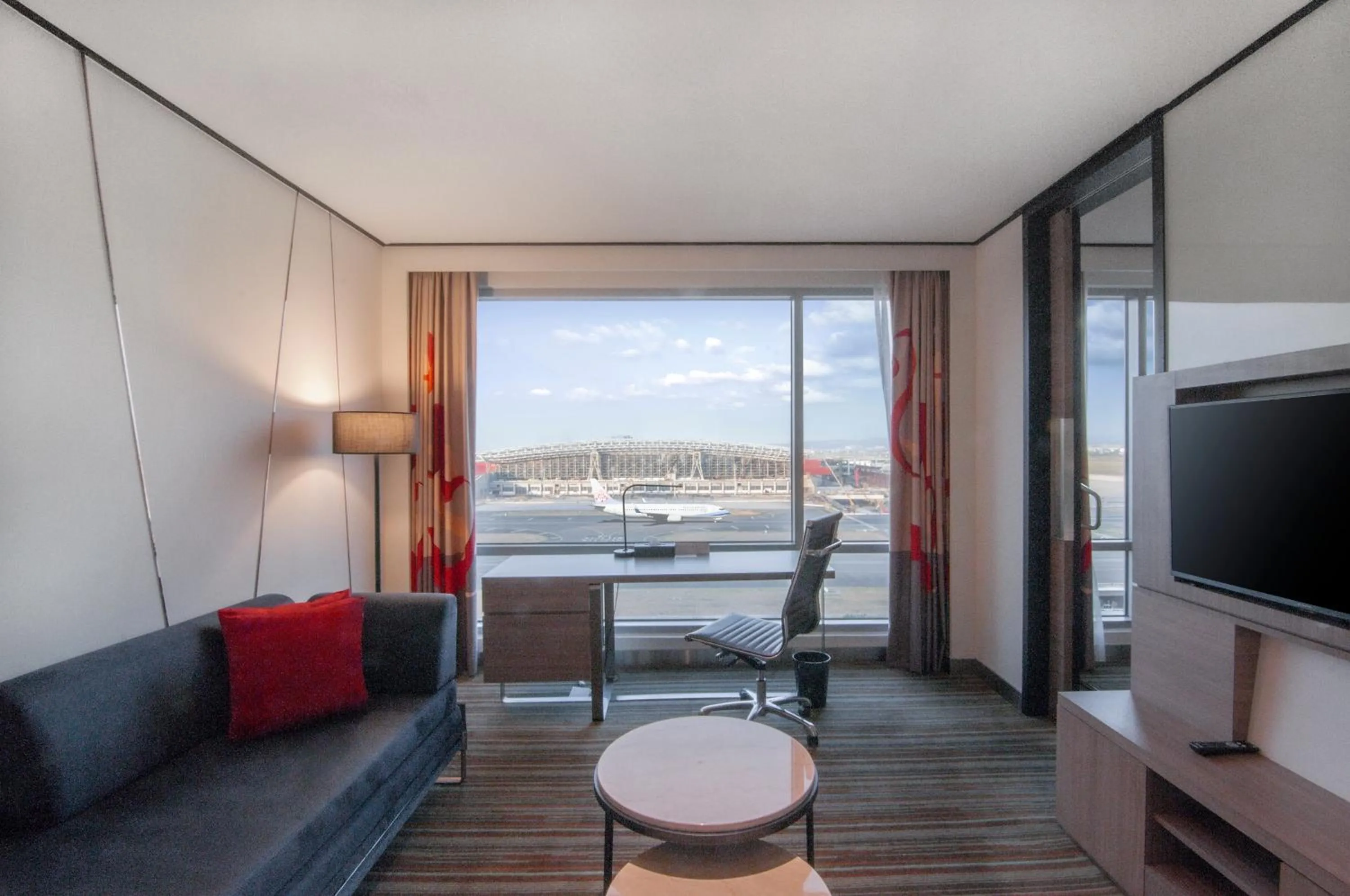 View (from property/room) in Hyatt Regency Taoyuan International Airport