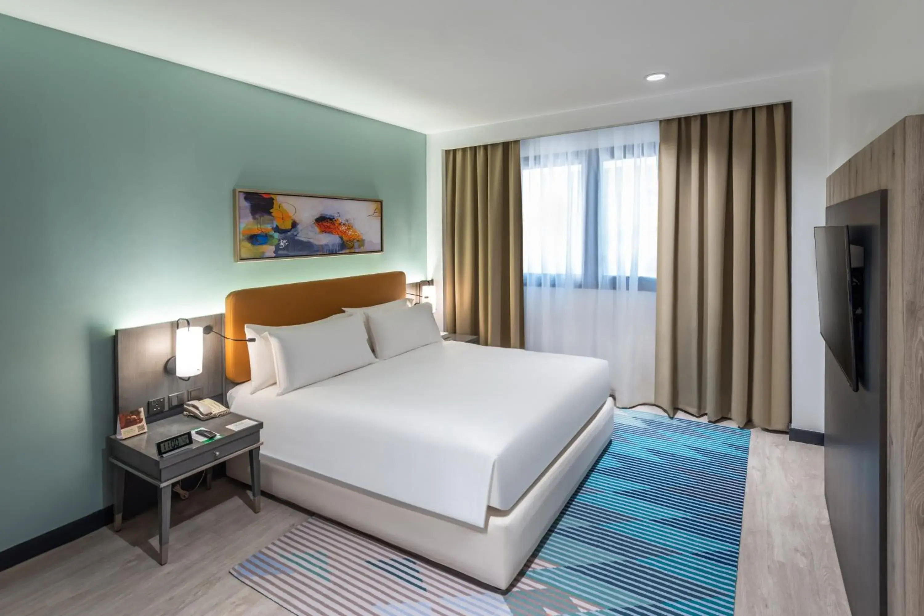 Bed in Holiday Inn Riyadh Al Qasr by IHG Bed in Holiday Inn Riyadh Al Qasr by IHG