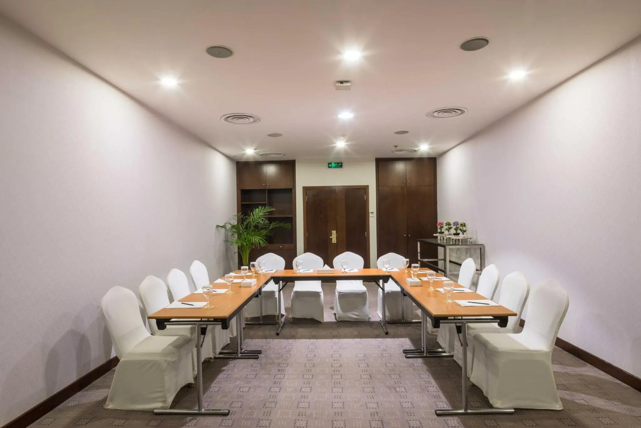 Meeting/conference room in Holiday Inn Riyadh Al Qasr by IHG