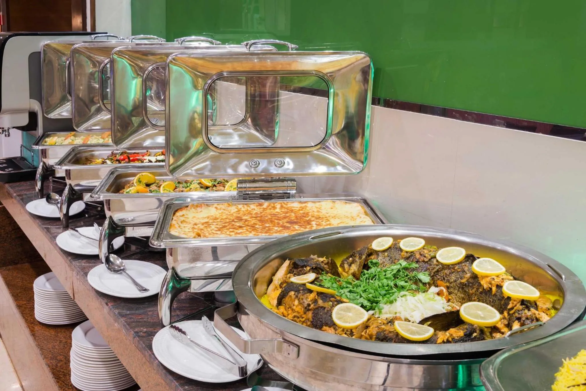 Restaurant/places to eat in Holiday Inn Riyadh Al Qasr by IHG