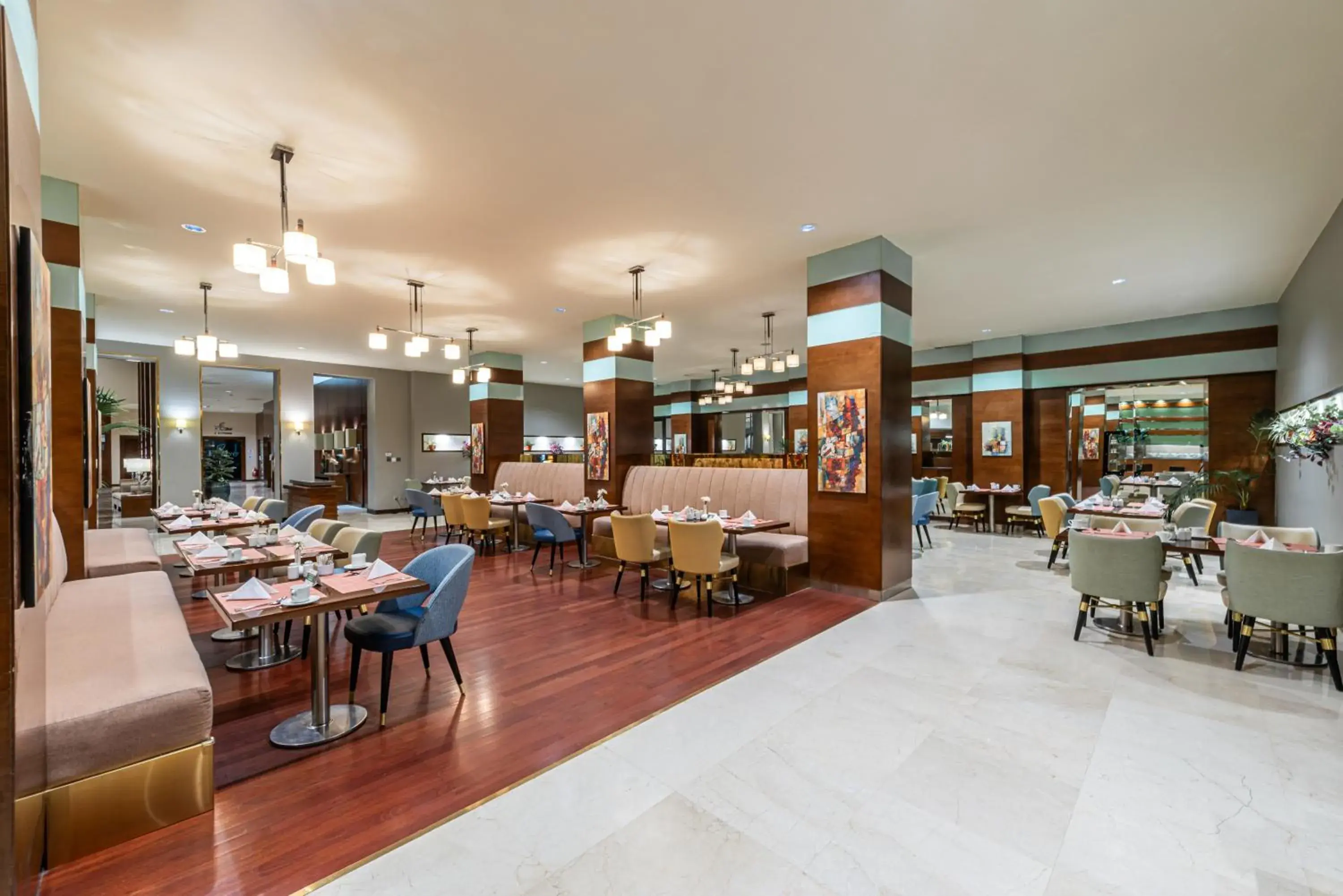 Restaurant/places to eat in Holiday Inn Riyadh Al Qasr by IHG Restaurant/places to eat in Holiday Inn Riyadh Al Qasr by IHG