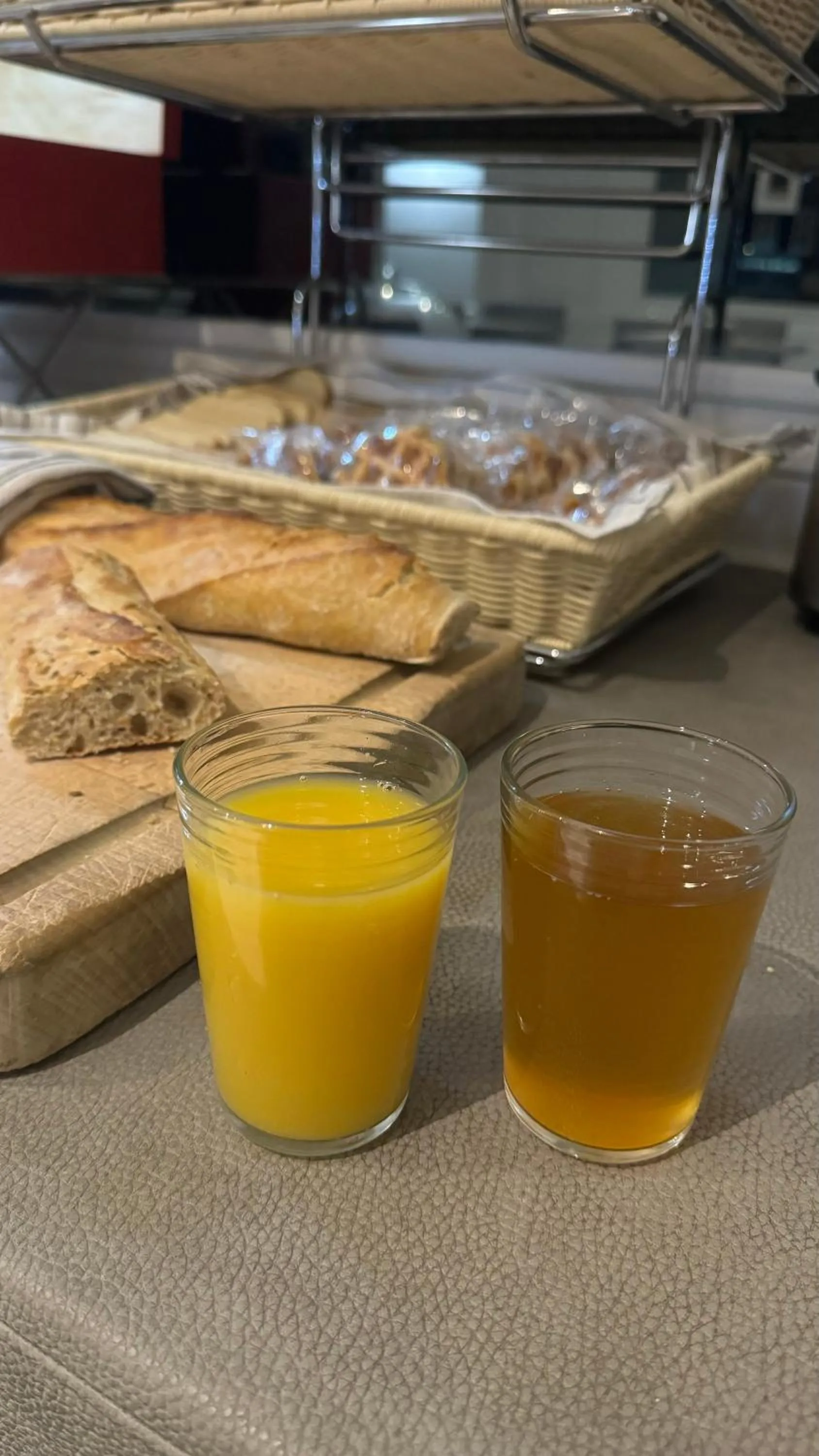 Breakfast in Hotel Le Bourgogne