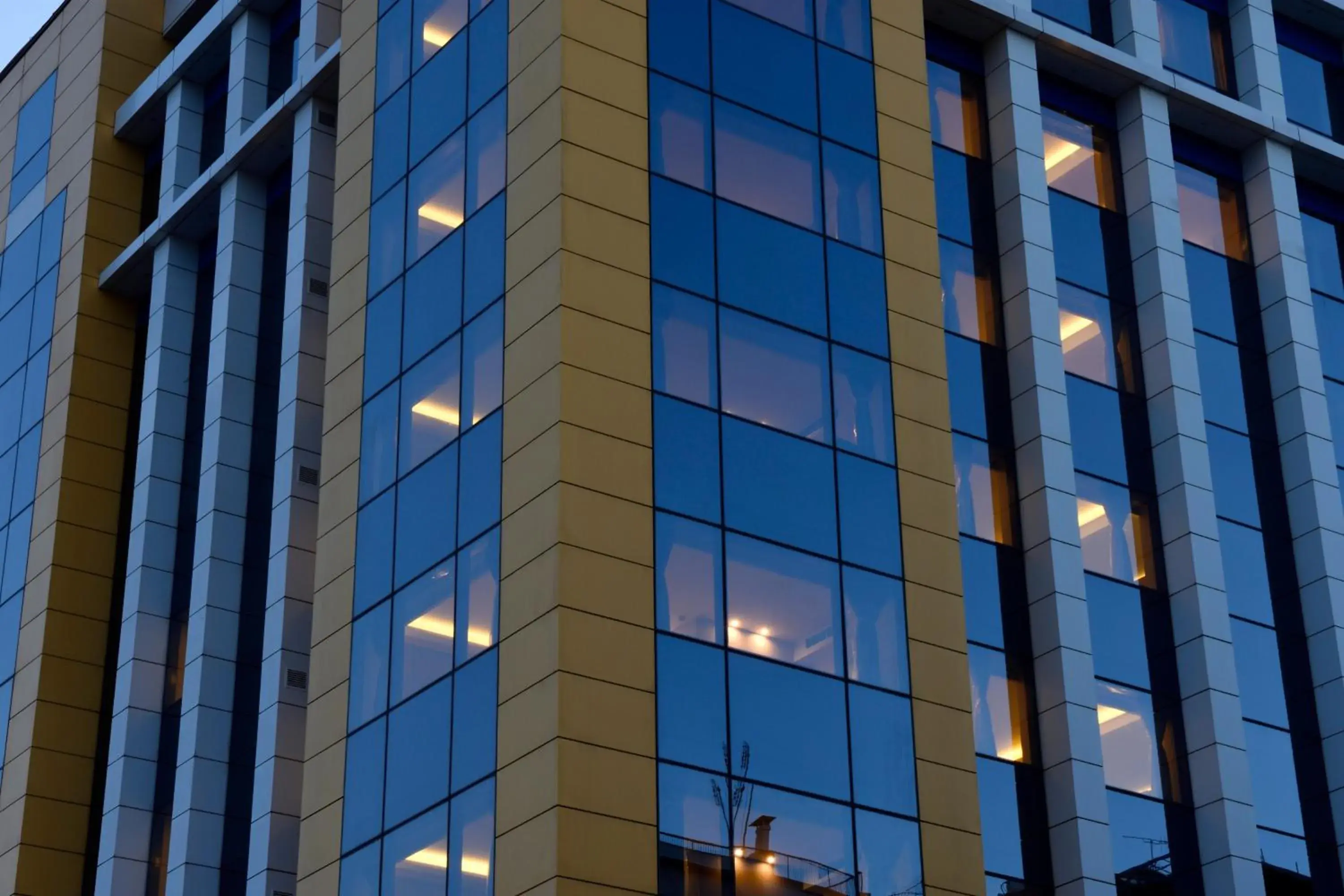 Property building in Athens Avenue Hotel Property building in Athens Avenue Hotel