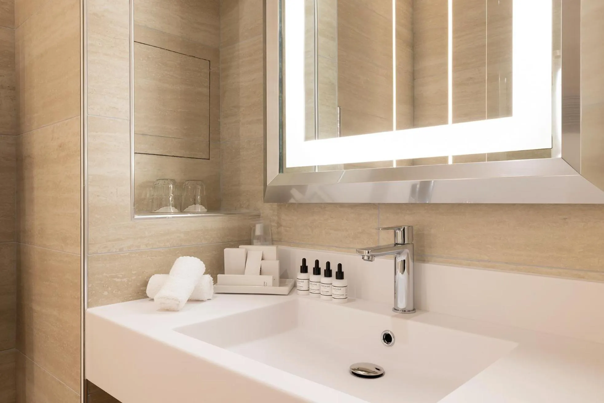 Bathroom in Le Relais Madeleine