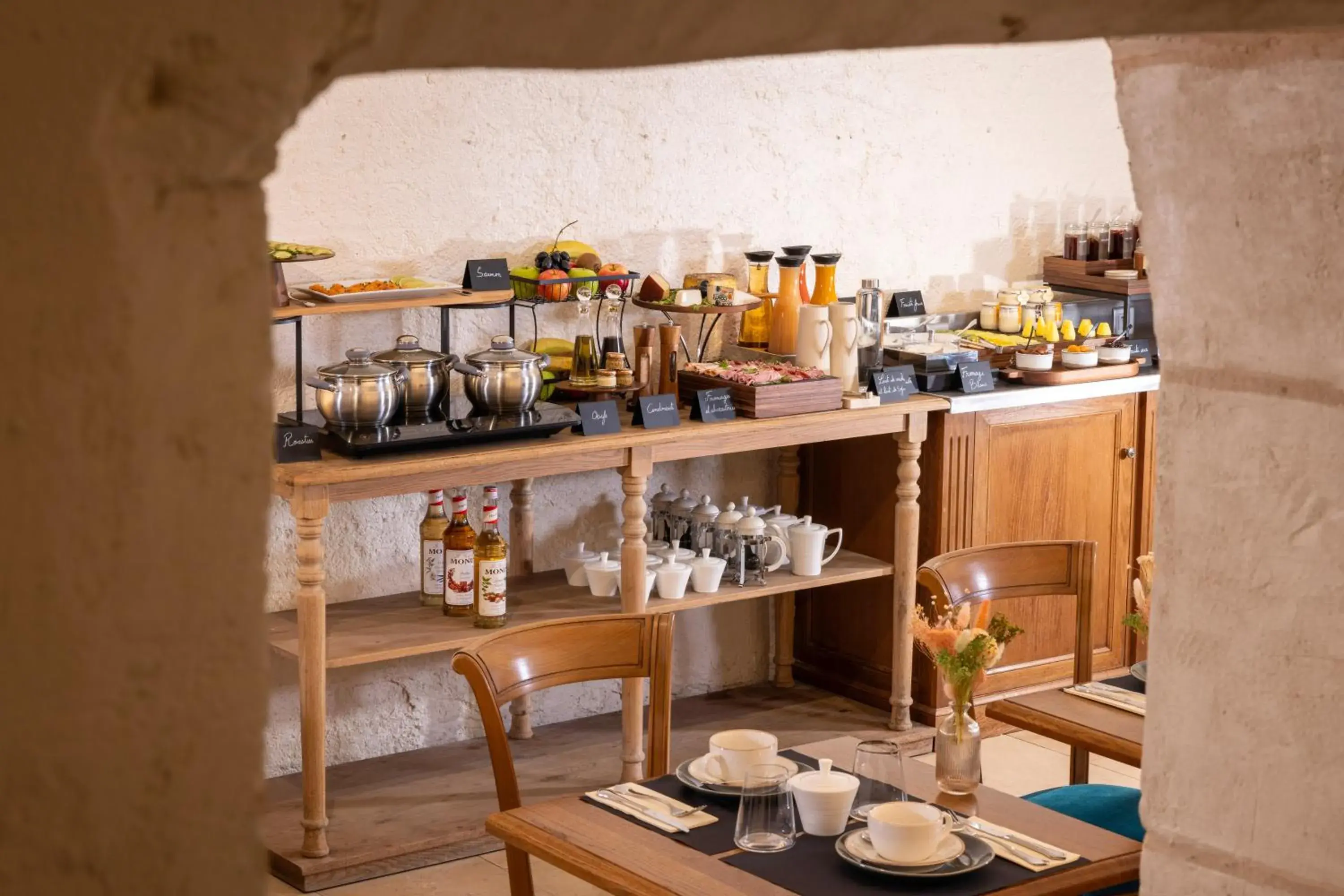 Restaurant/places to eat in Le Relais Madeleine Restaurant/places to eat in Le Relais Madeleine