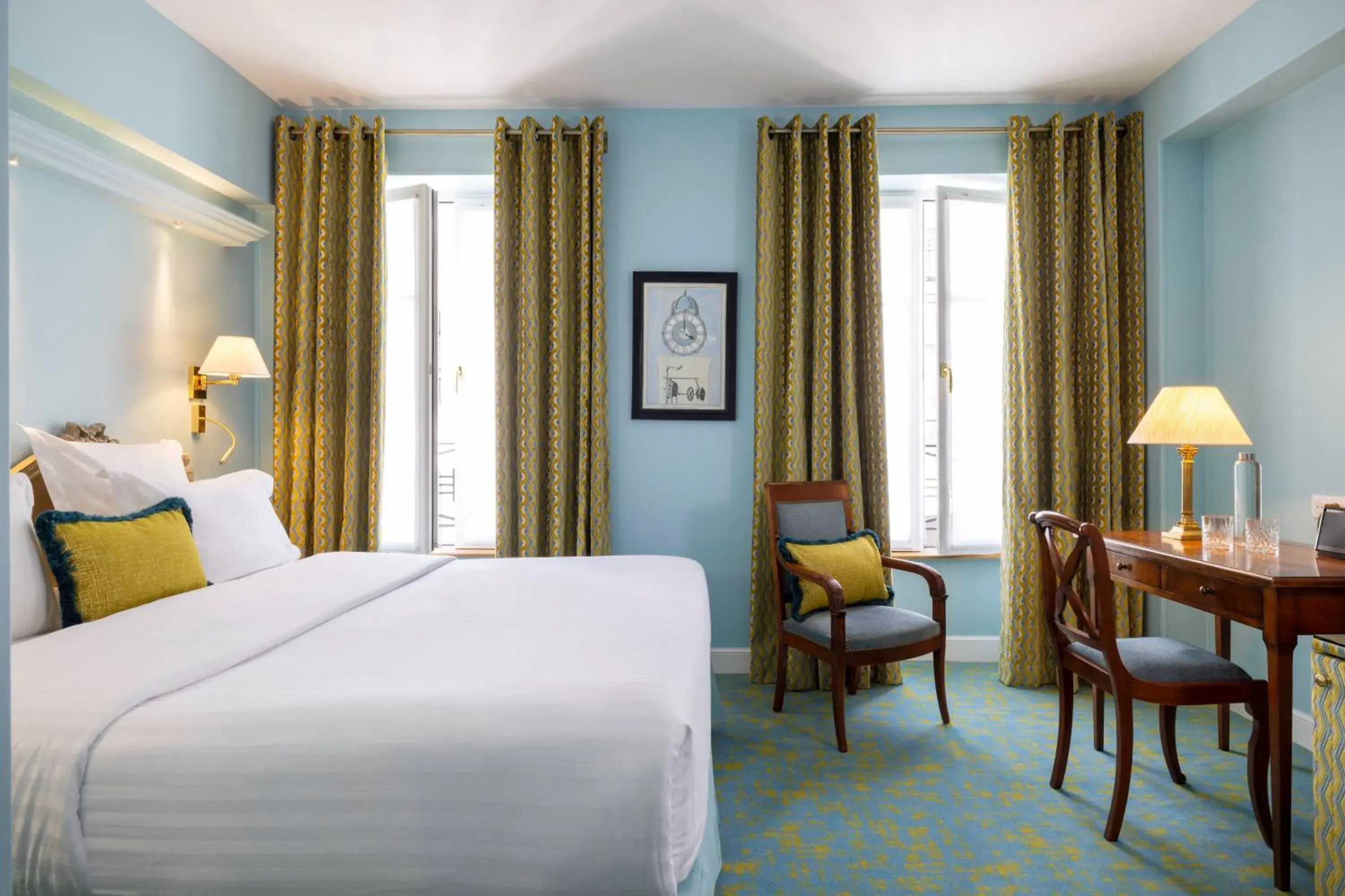 Bed in Le Relais Madeleine Bed in Le Relais Madeleine