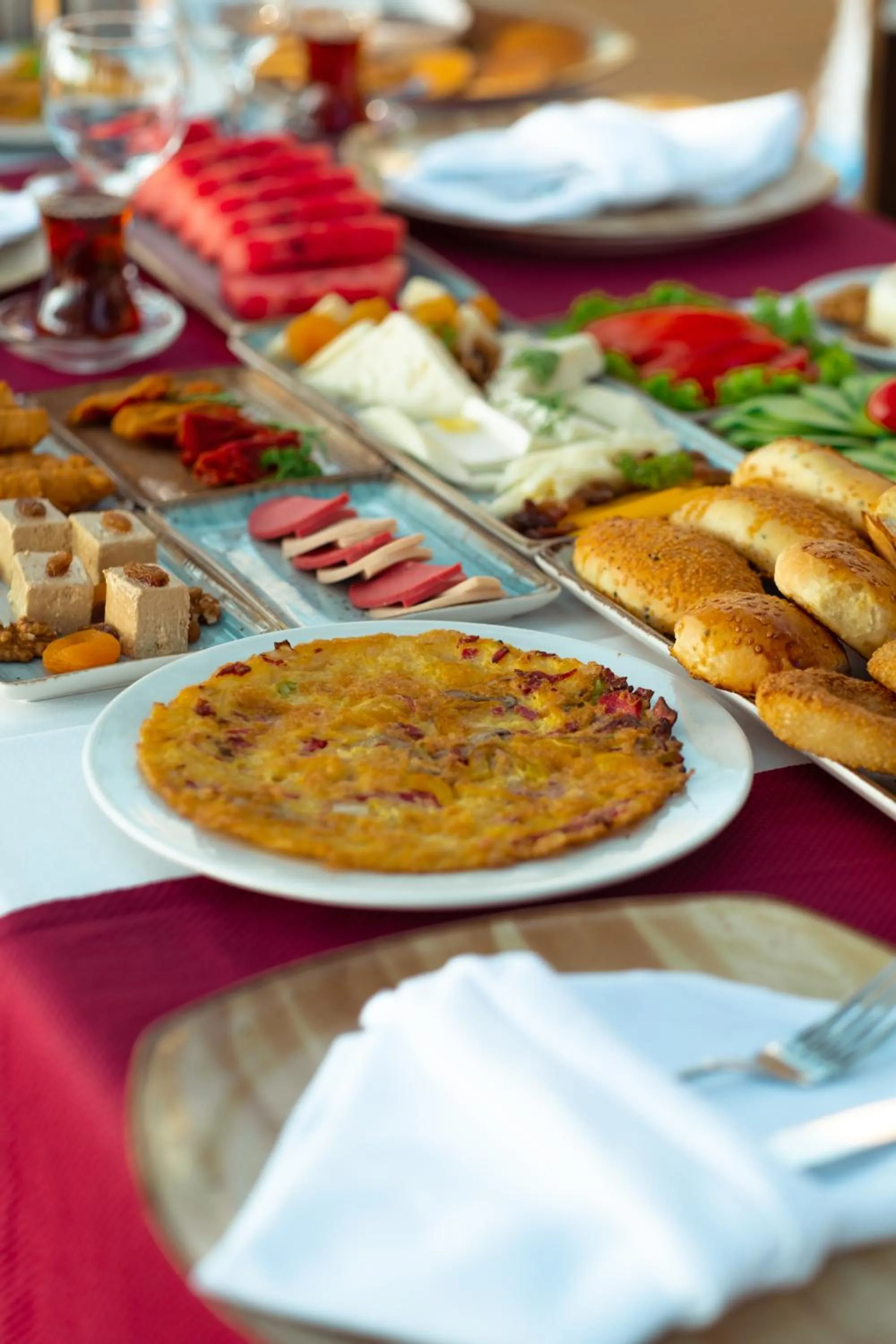 Restaurant/places to eat in Rox Resort Hotel