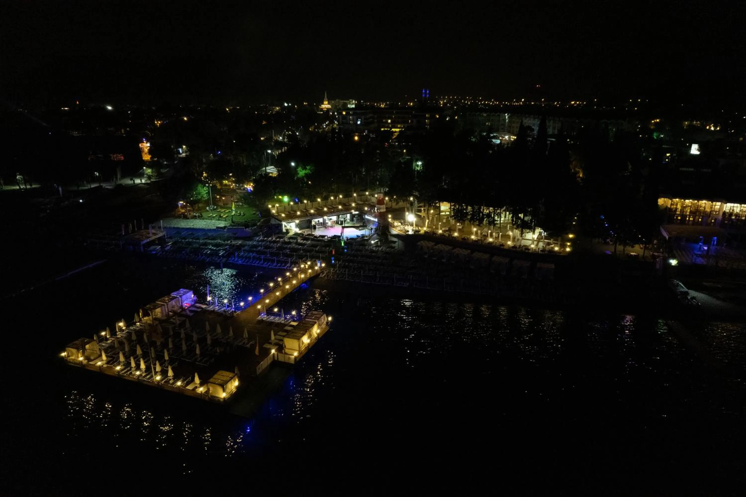 Night in Rox Resort Hotel