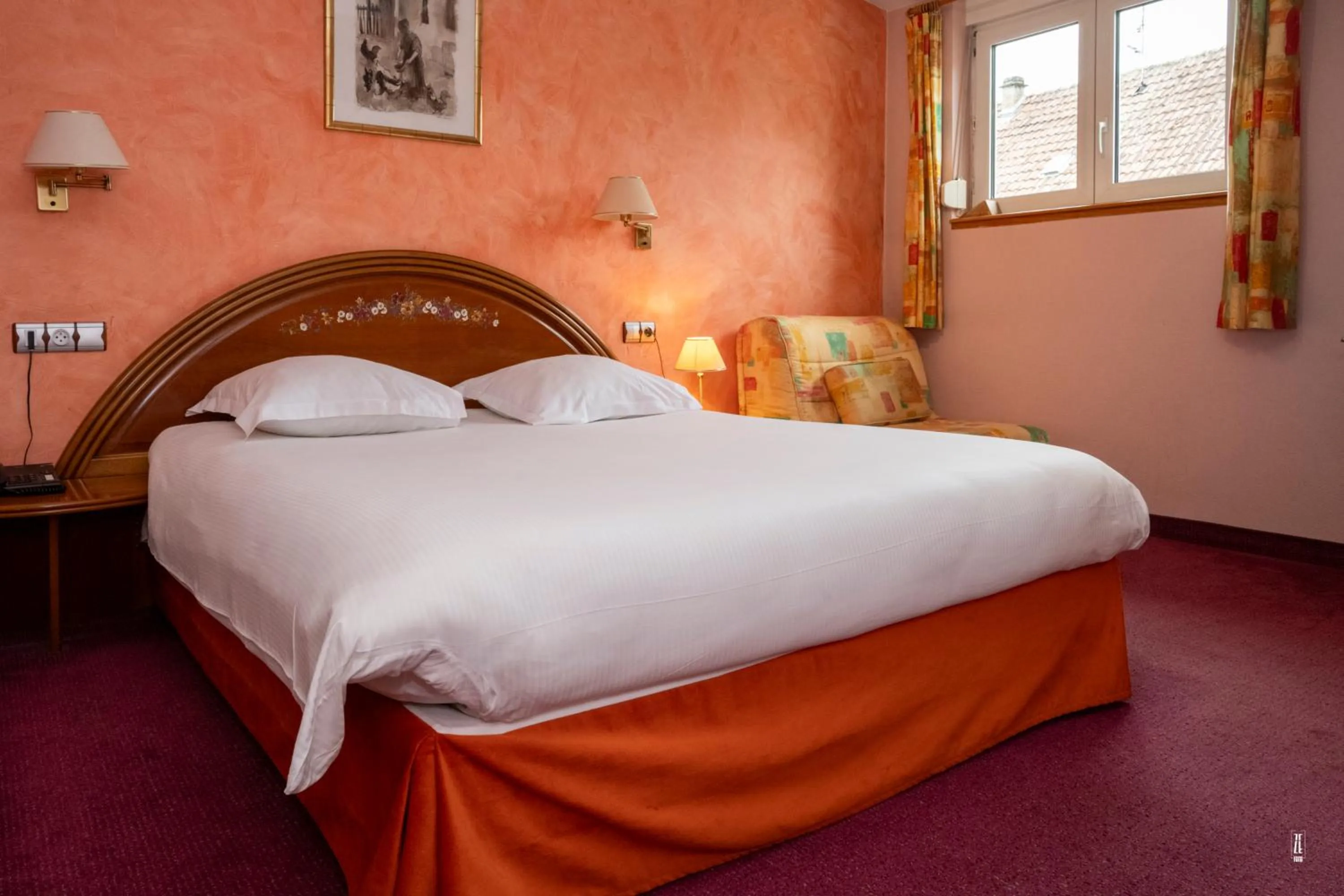 Photo of the whole room, Bed in Logis Hotel Restaurant Le Faudé