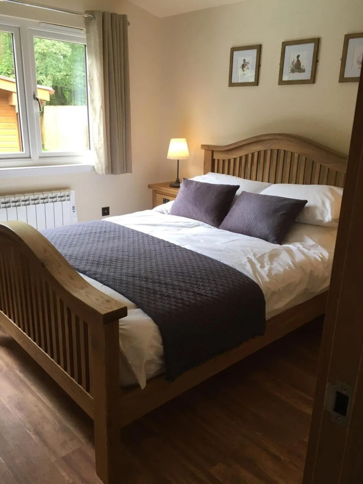 Bed in Shellow Lane Lodges