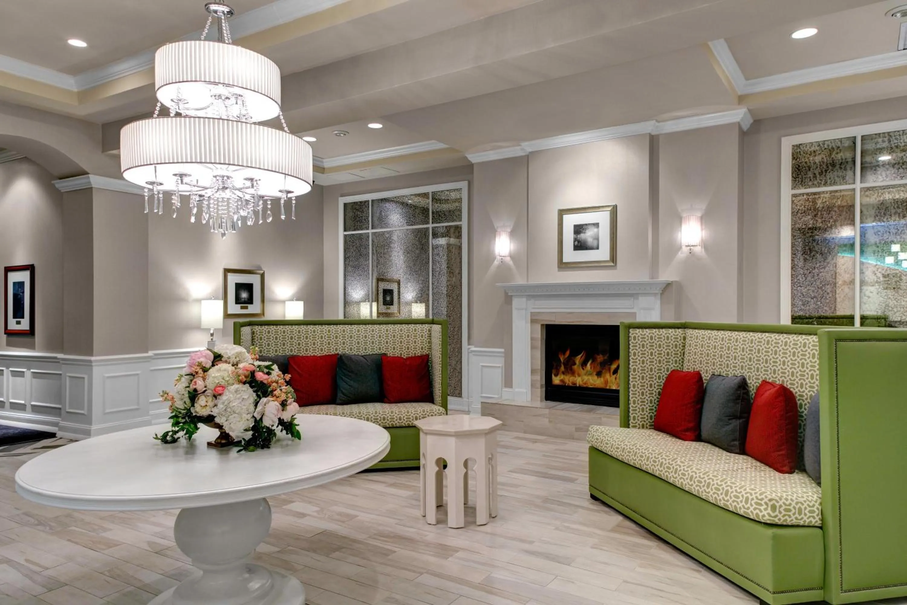 Property building in Holiday Inn Savannah Historic District by IHG