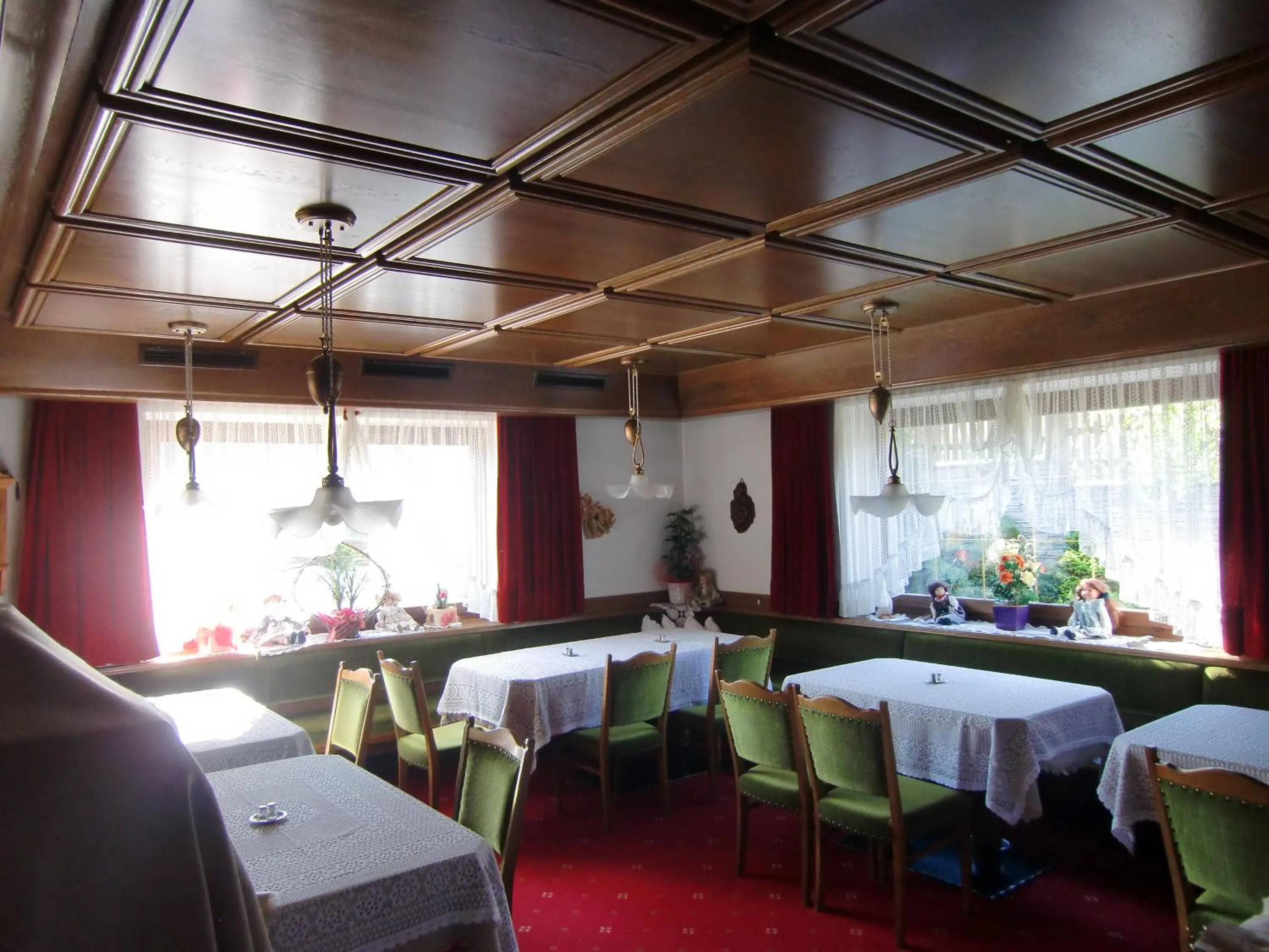 Dining area in Pension Panorama