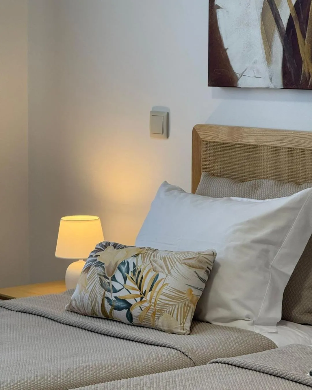 Triple Room in MJ Guest House