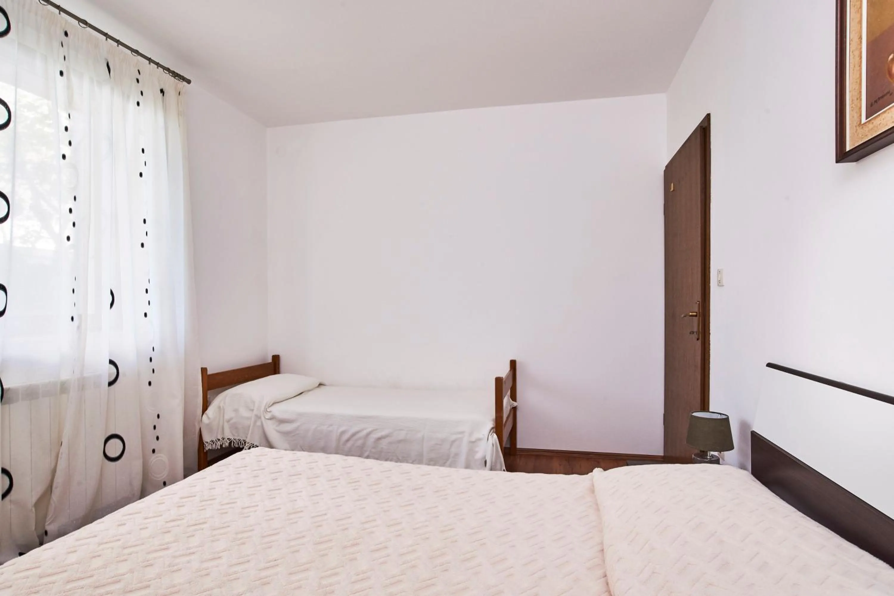 Bedroom, Bed in Lovely roses