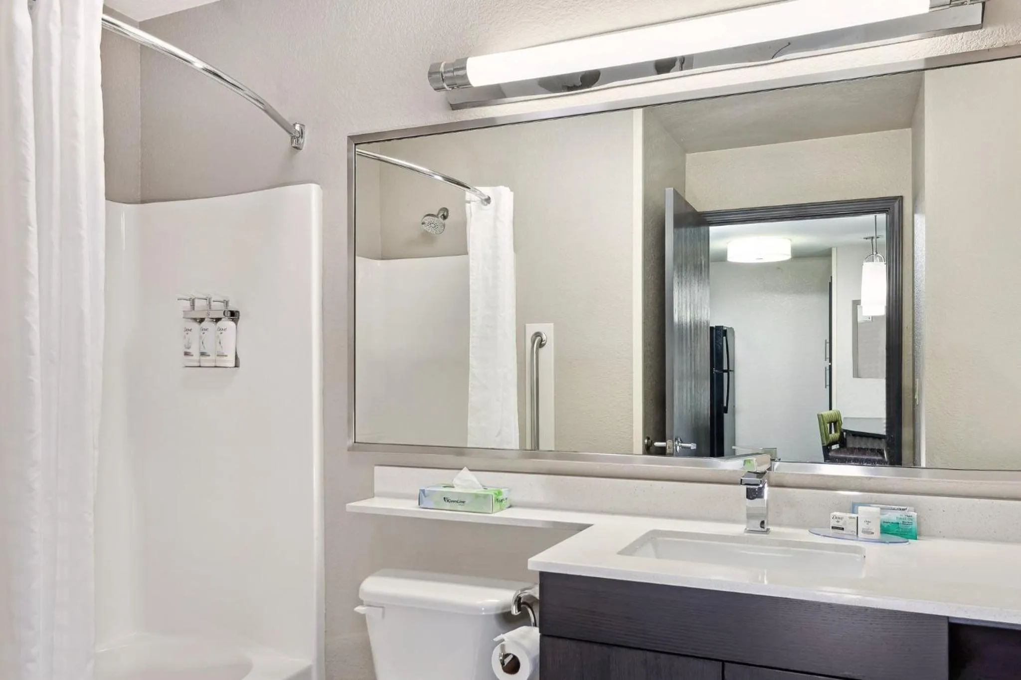 Photo of the whole room in Candlewood Suites Appleton by IHG