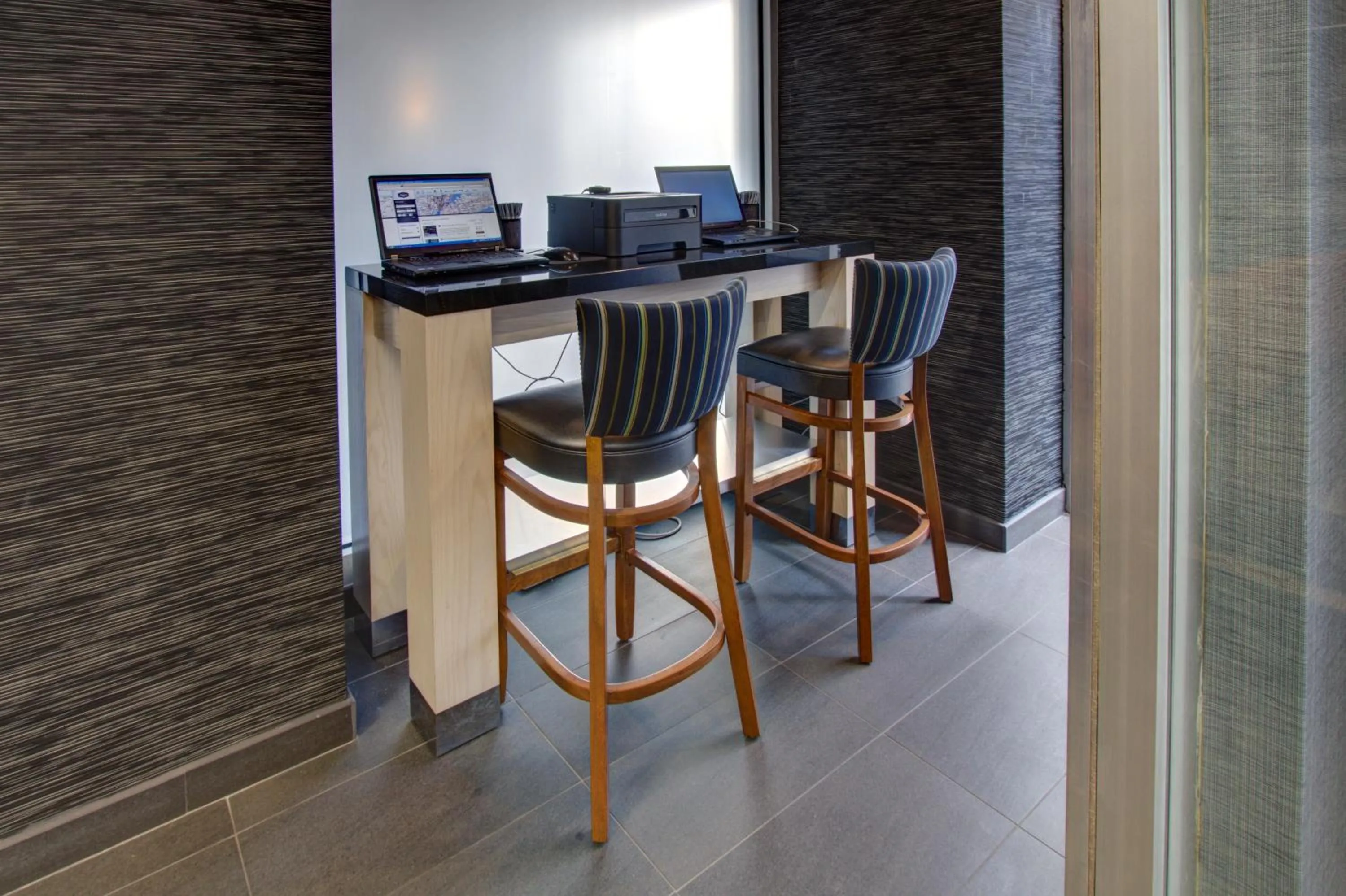 Property building in SoHo 54