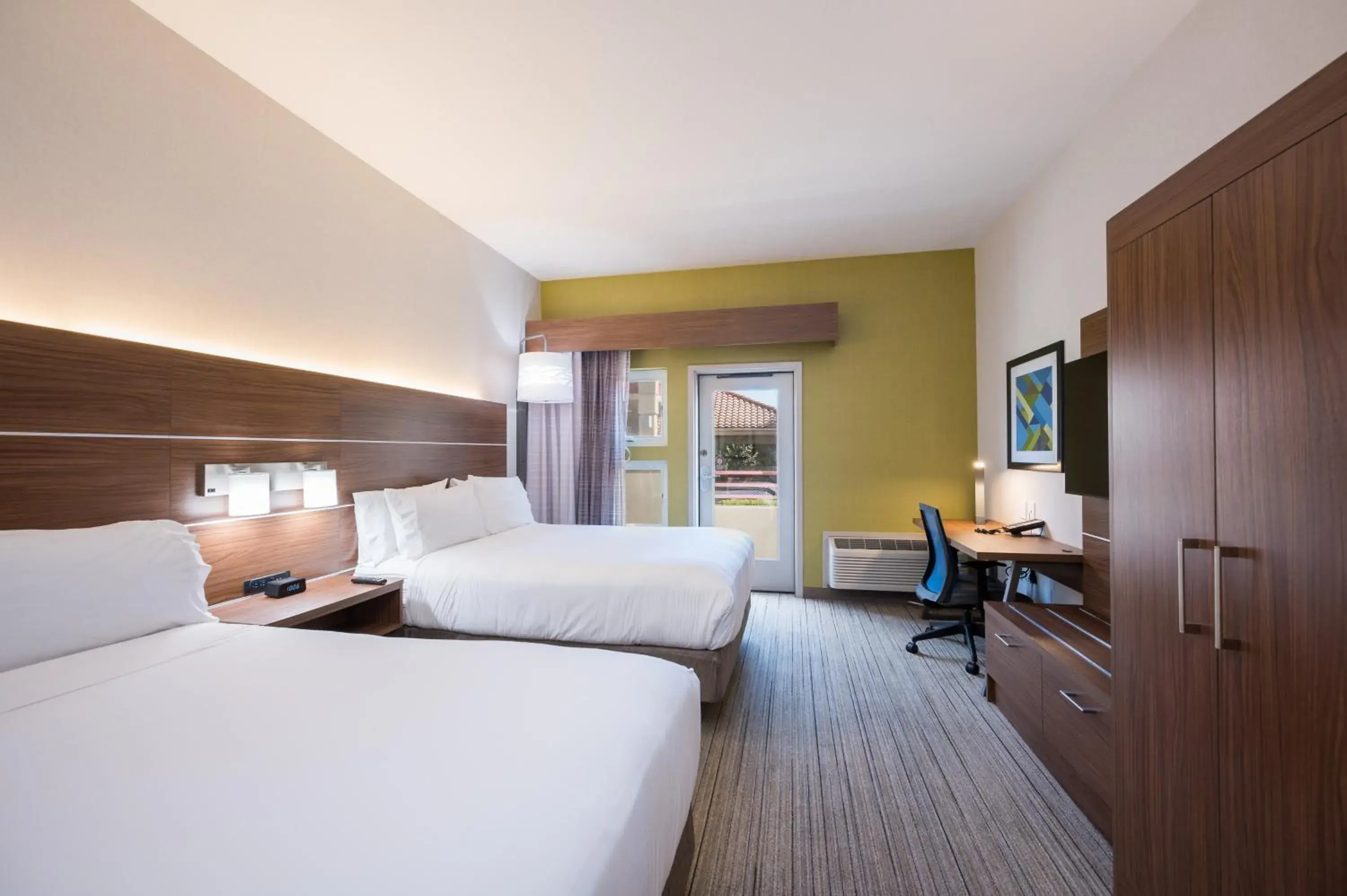 Standard Queen Room with Two Queen Beds and Mobility Accessible Tub in Holiday Inn Express Grover Beach-Pismo Beach Area by IHG Standard Queen Room with Two Queen Beds and Mobility Accessible Tub in Holiday Inn Express Grover Beach-Pismo Beach Area by IHG
