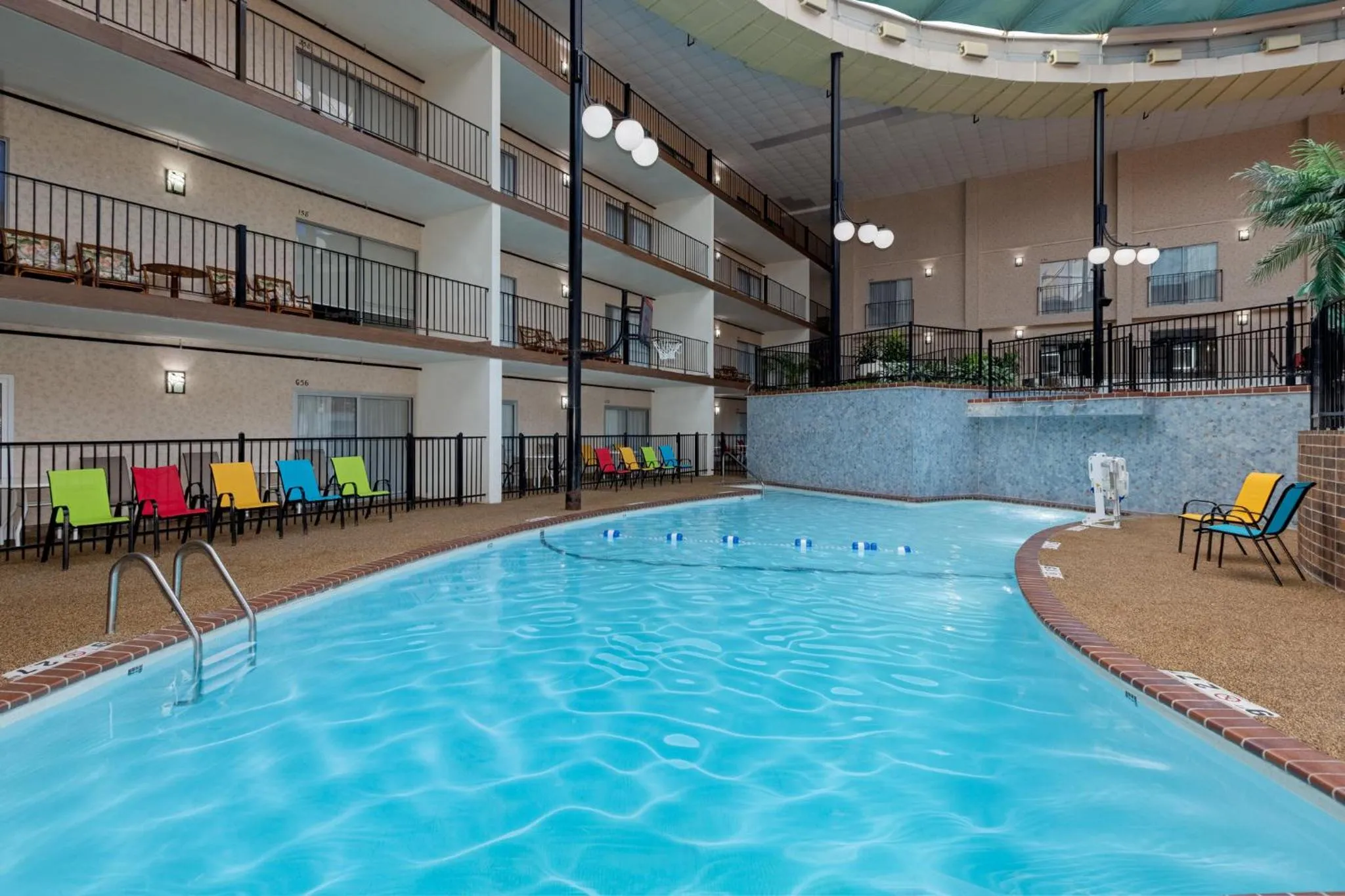 Swimming pool in Holiday Inn Des Moines-Airport Conf Center by IHG