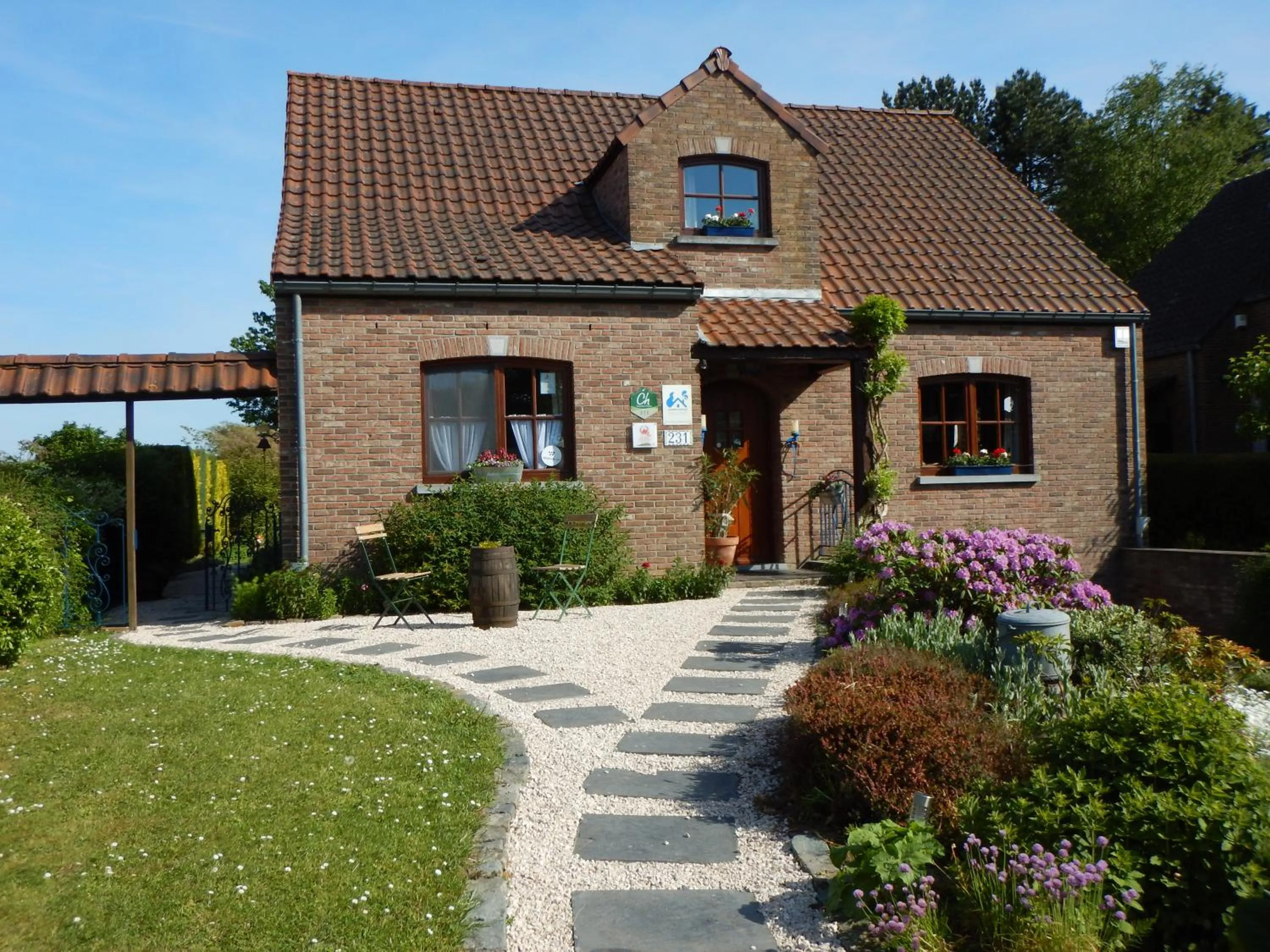 Property building in La Chrysalide