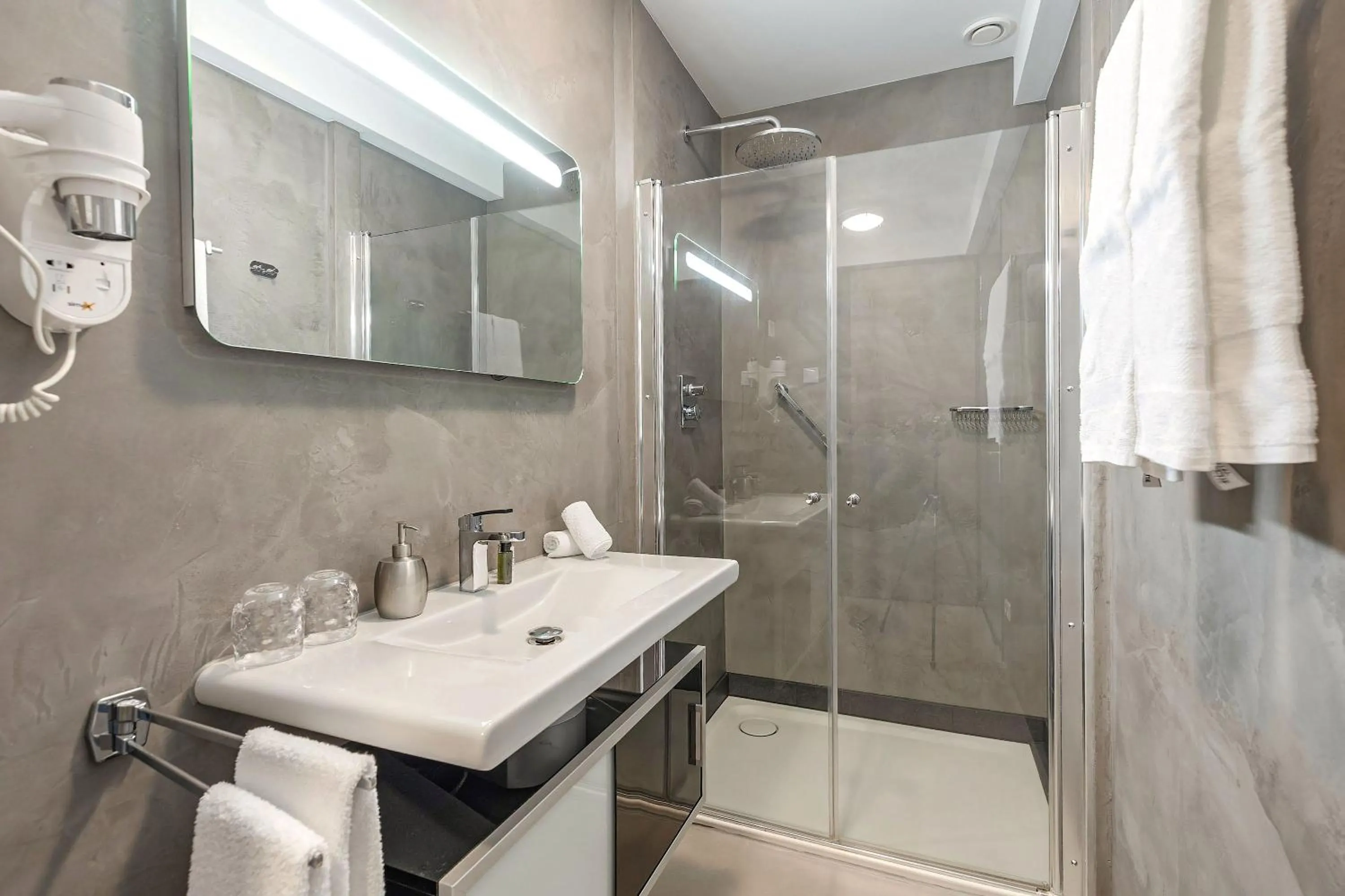 Black Jack Suites