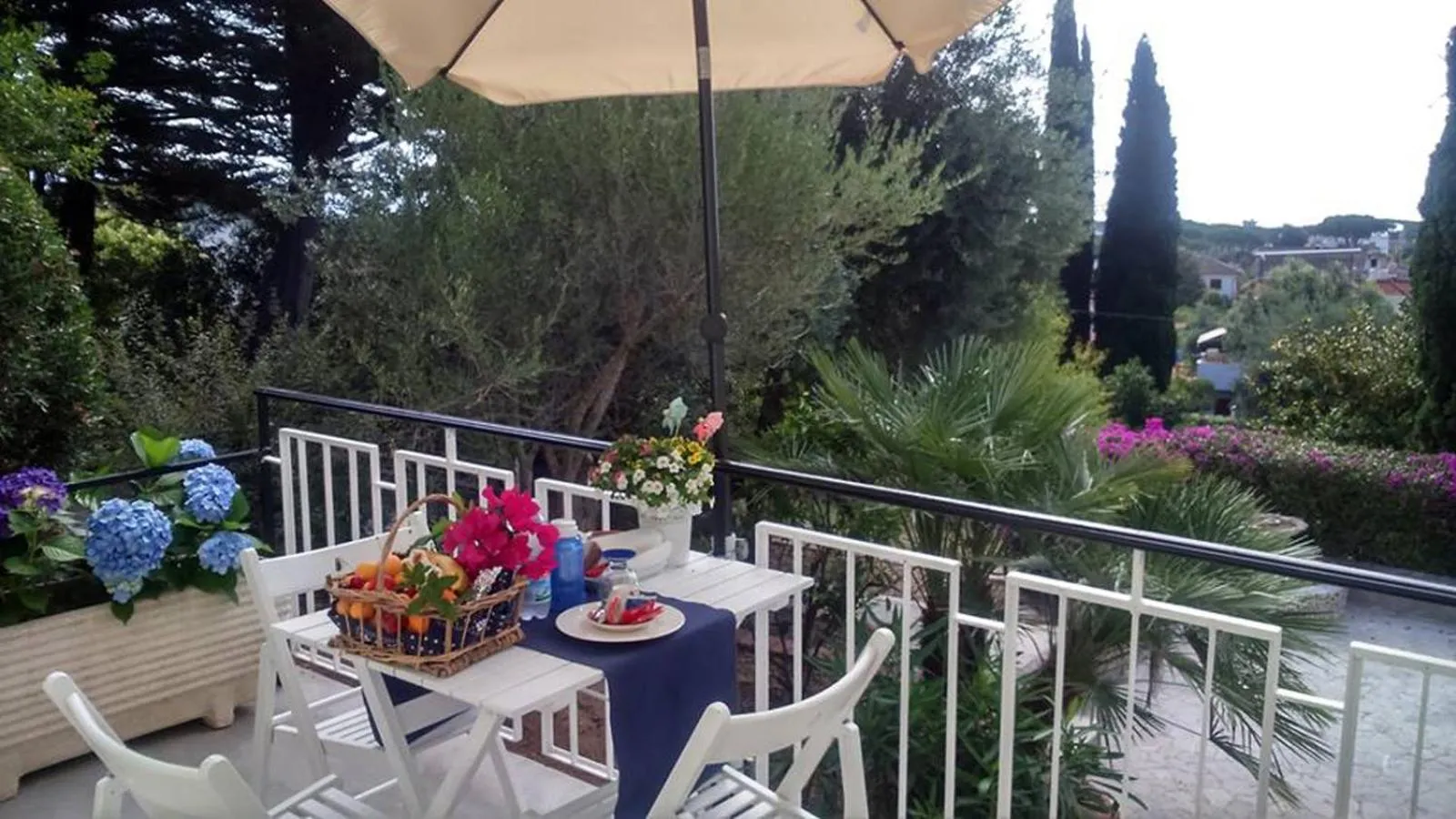 Villa Lina B&B