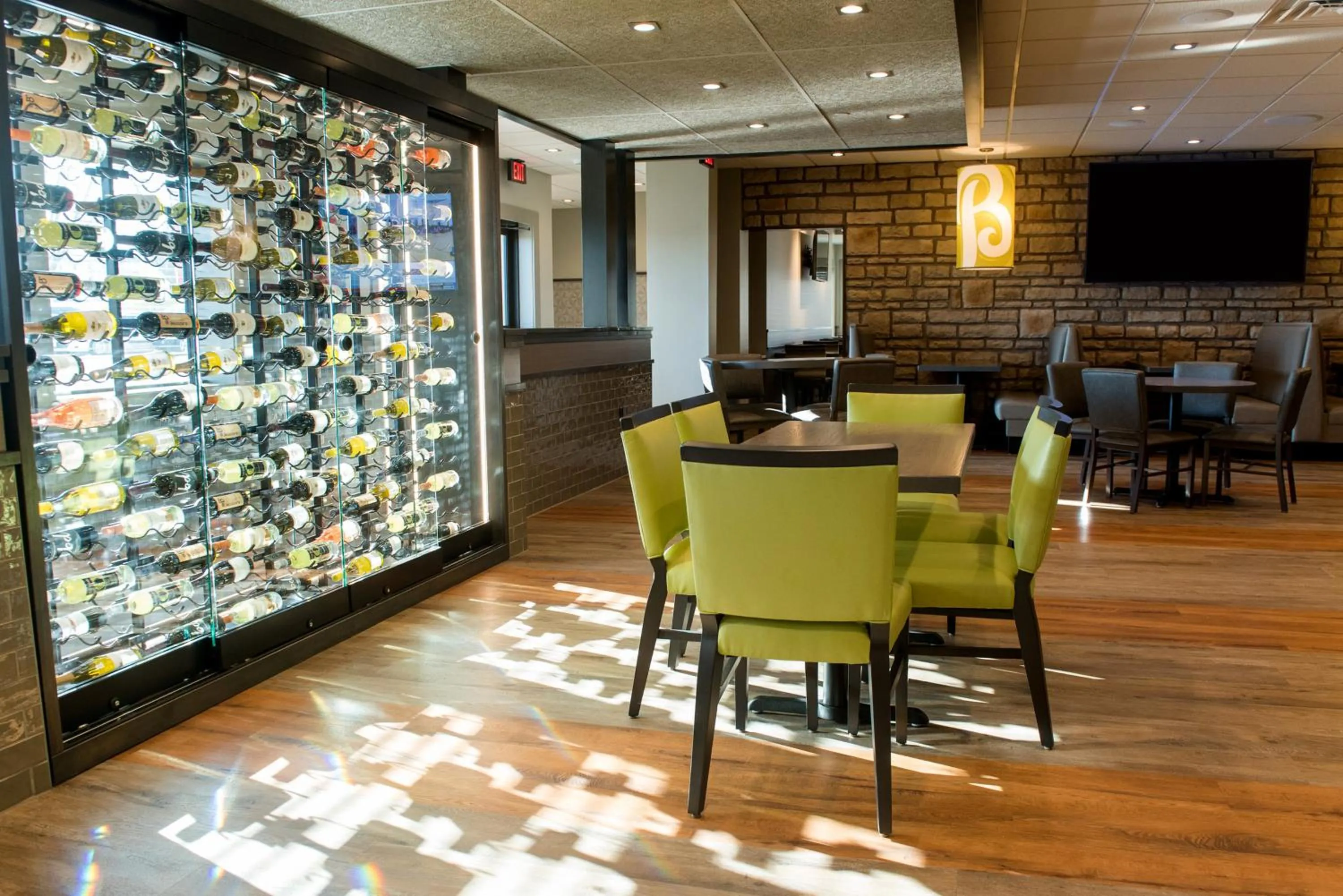 Restaurant/places to eat in Holiday Inn Hotel & Suites Des Moines-Northwest by IHG
