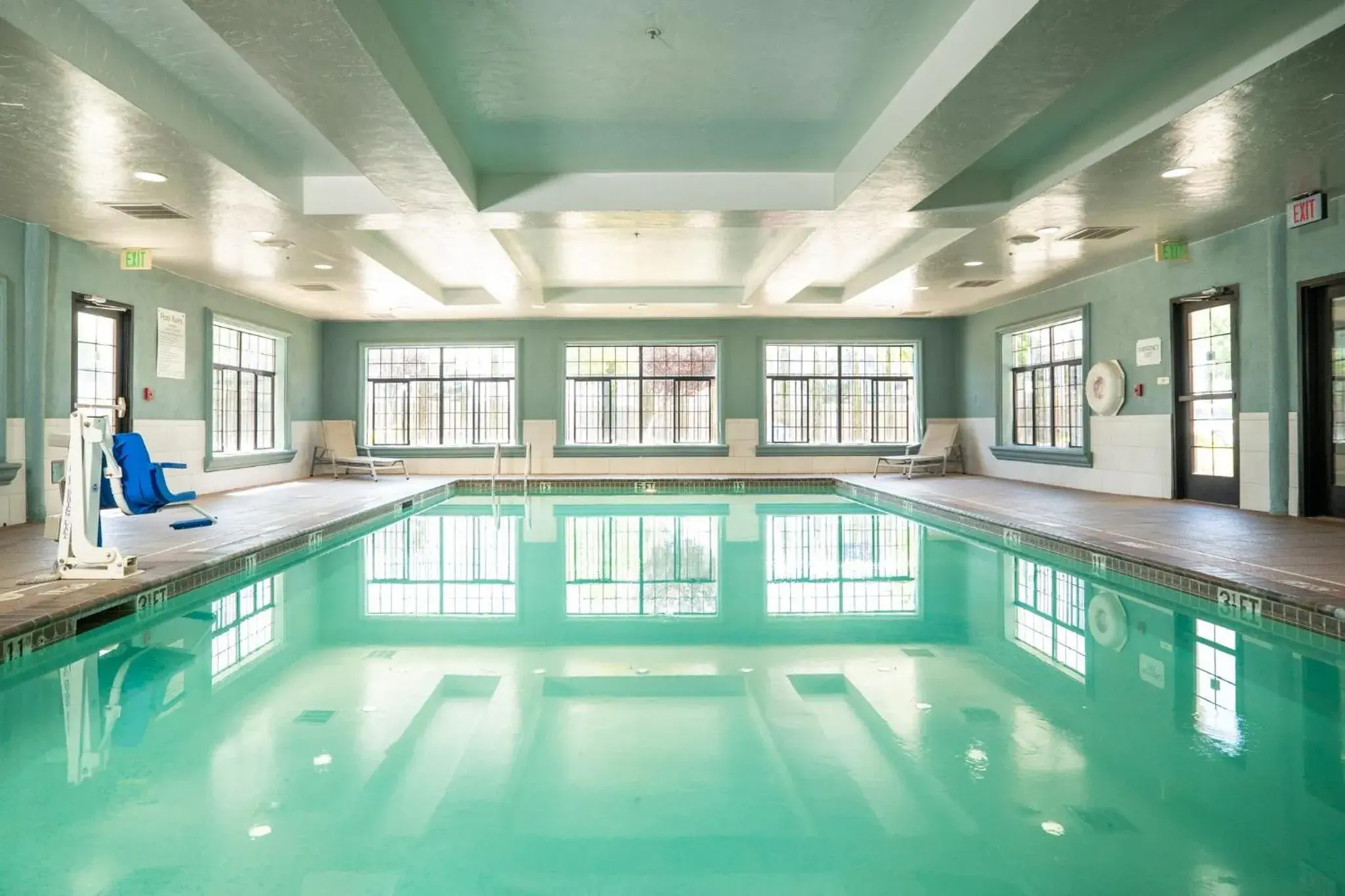 Swimming pool in Holiday Inn Express Hotel & Suites Hesperia by IHG Swimming pool in Holiday Inn Express Hotel & Suites Hesperia by IHG